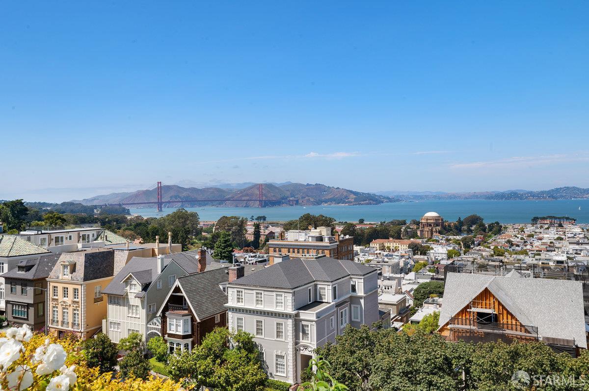 Detail Gallery Image 6 of 61 For 2833 Vallejo St, San Francisco,  CA 94123 - 5 Beds | 6/1 Baths