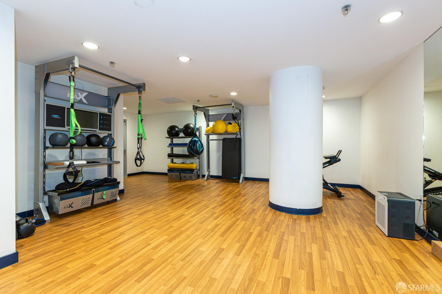 Detail Gallery Image 19 of 29 For 318 Spear St 4e,  San Francisco,  CA 94105 - 1 Beds | 1 Baths