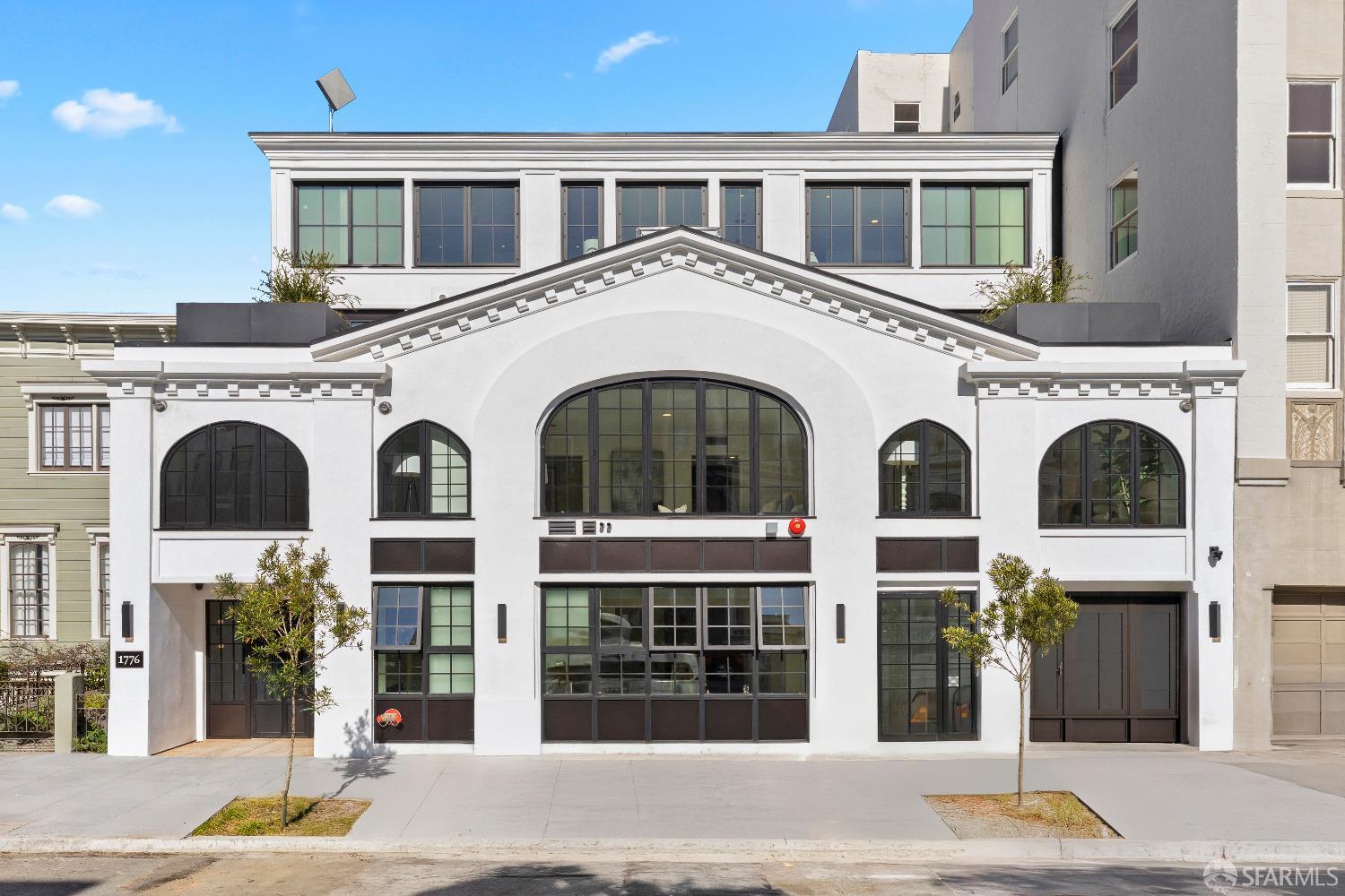 Detail Gallery Image 38 of 39 For 1776 Green St #201,  San Francisco,  CA 94123 - 3 Beds | 3/1 Baths