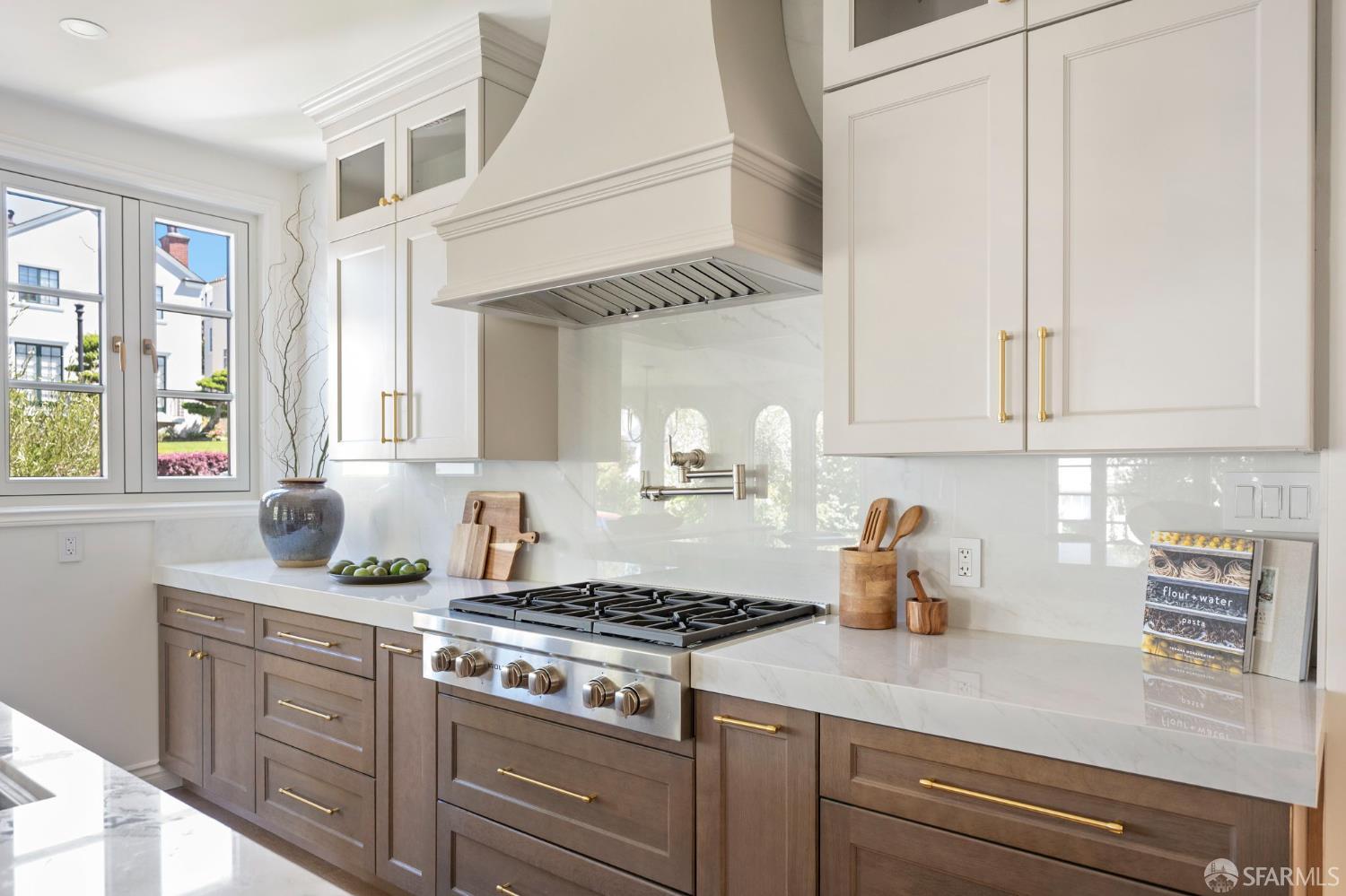 Detail Gallery Image 4 of 79 For 44 Yerba Buena Ave, San Francisco,  CA 94127 - 5 Beds | 4 Baths