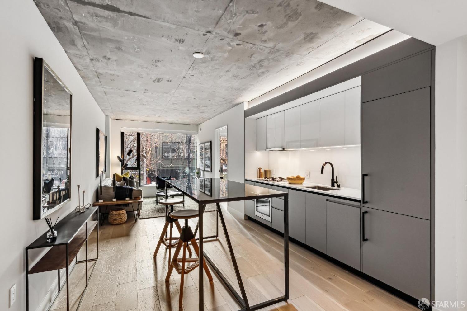 960 Market Street # 501