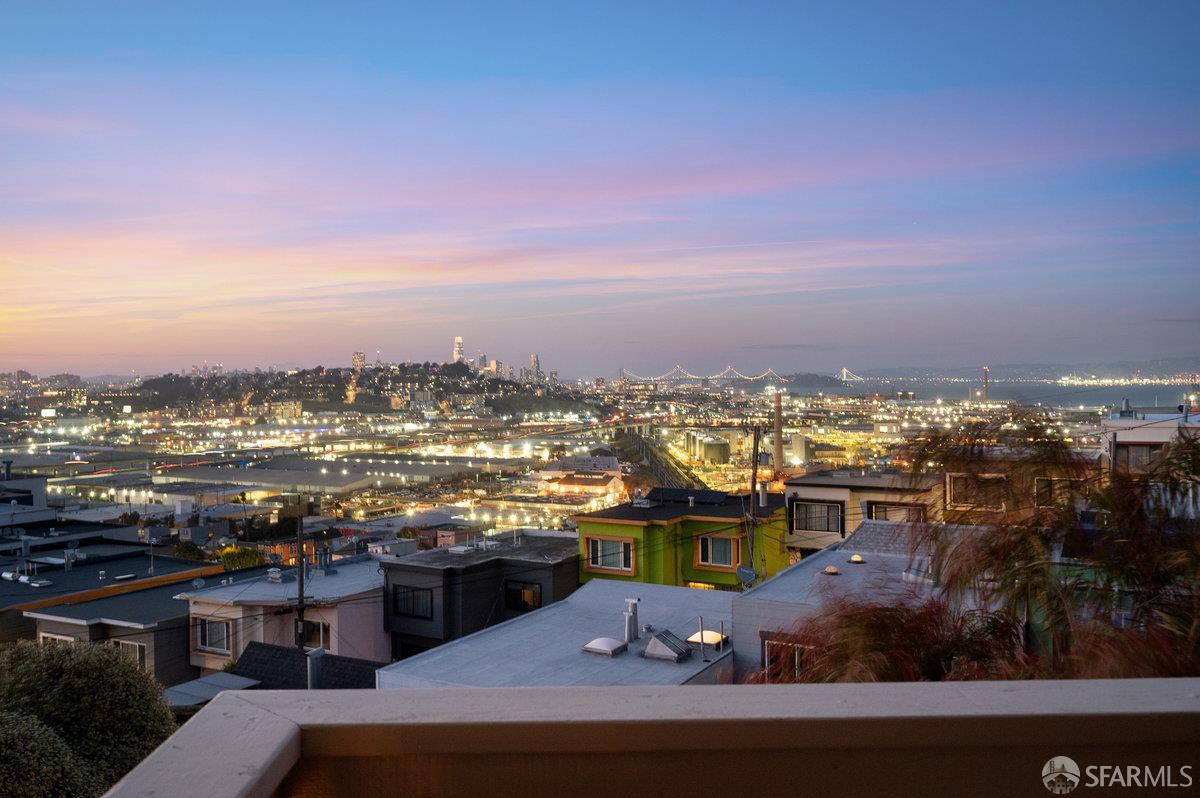 Detail Gallery Image 24 of 50 For 200 Bayview Cir, San Francisco,  CA 94124 - 3 Beds | 2/1 Baths