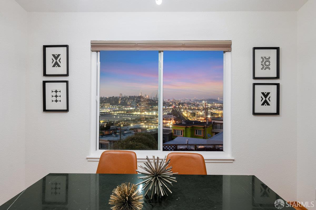 Detail Gallery Image 15 of 50 For 200 Bayview Cir, San Francisco,  CA 94124 - 3 Beds | 2/1 Baths