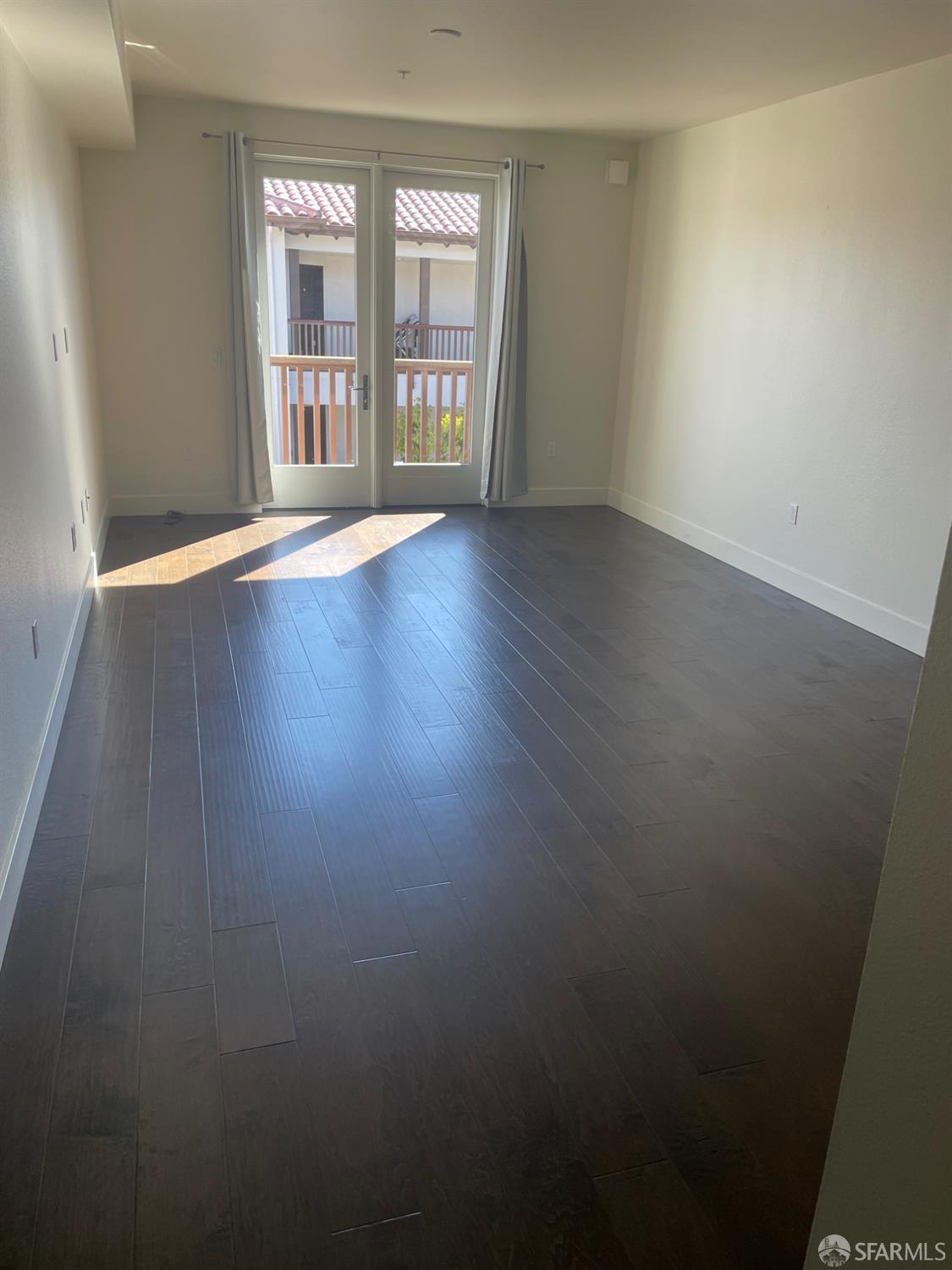 Detail Gallery Image 25 of 30 For 657 Walnut Ave #522,  San Carlos,  CA 94070 - 1 Beds | 1 Baths