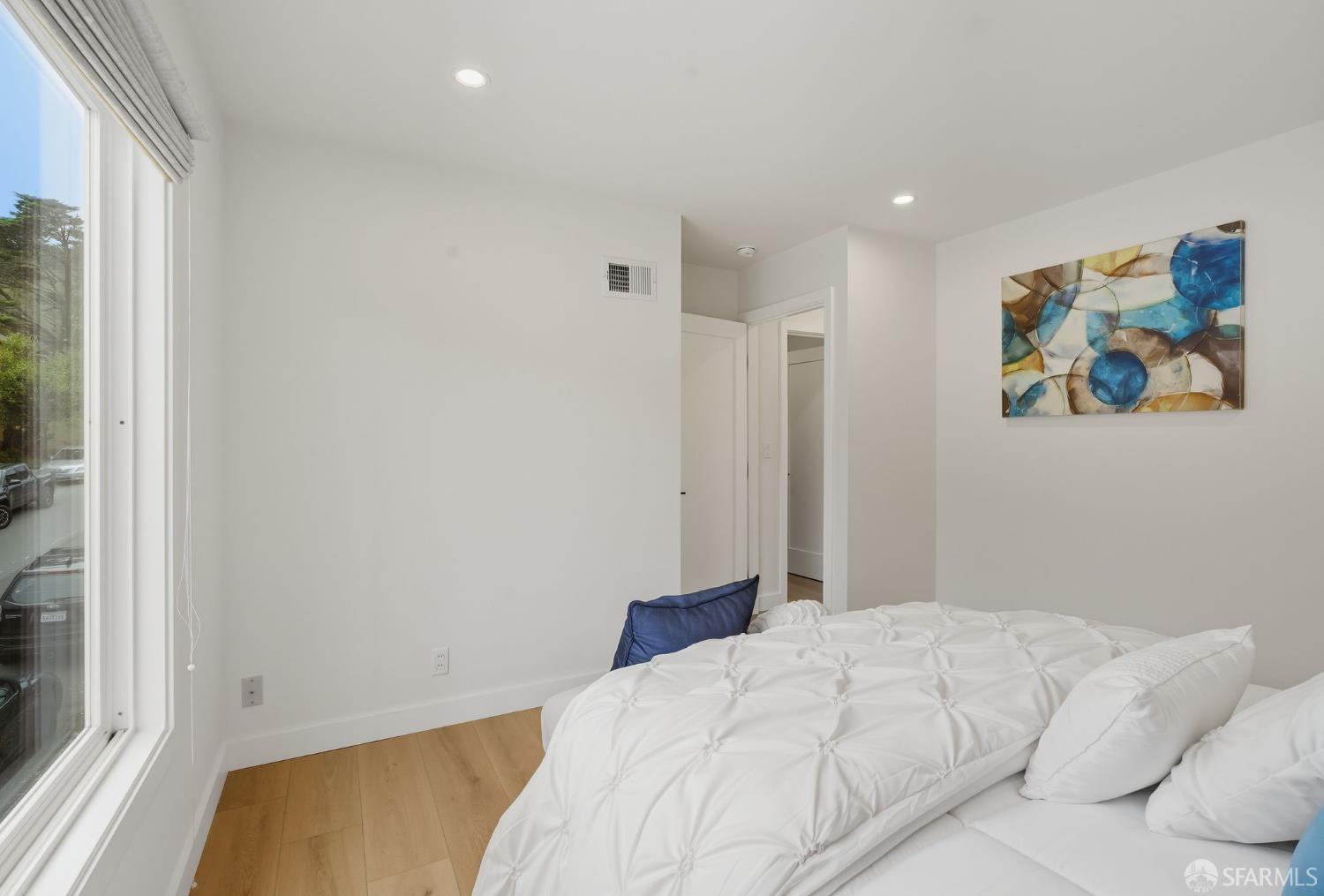 Detail Gallery Image 23 of 78 For 81 Skyview Way, San Francisco,  CA 94131 - 4 Beds | 2/1 Baths