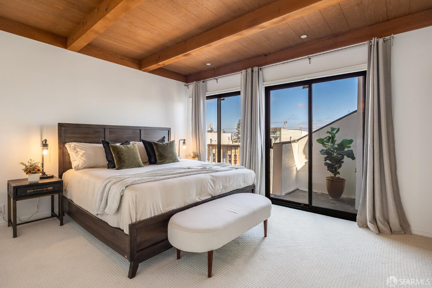 Detail Gallery Image 32 of 66 For 370 Church St #G,  San Francisco,  CA 94114 - 2 Beds | 2 Baths