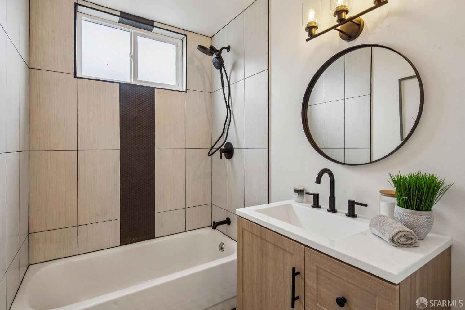 Detail Gallery Image 36 of 44 For 269 Beachview Ave, Pacifica,  CA 94044 - 3 Beds | 1 Baths