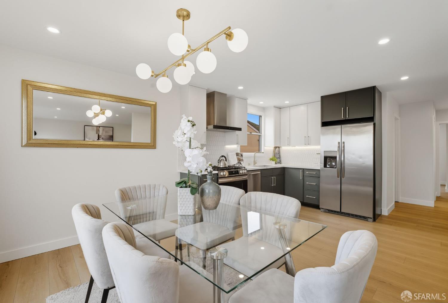 Detail Gallery Image 15 of 78 For 81 Skyview Way, San Francisco,  CA 94131 - 4 Beds | 2/1 Baths