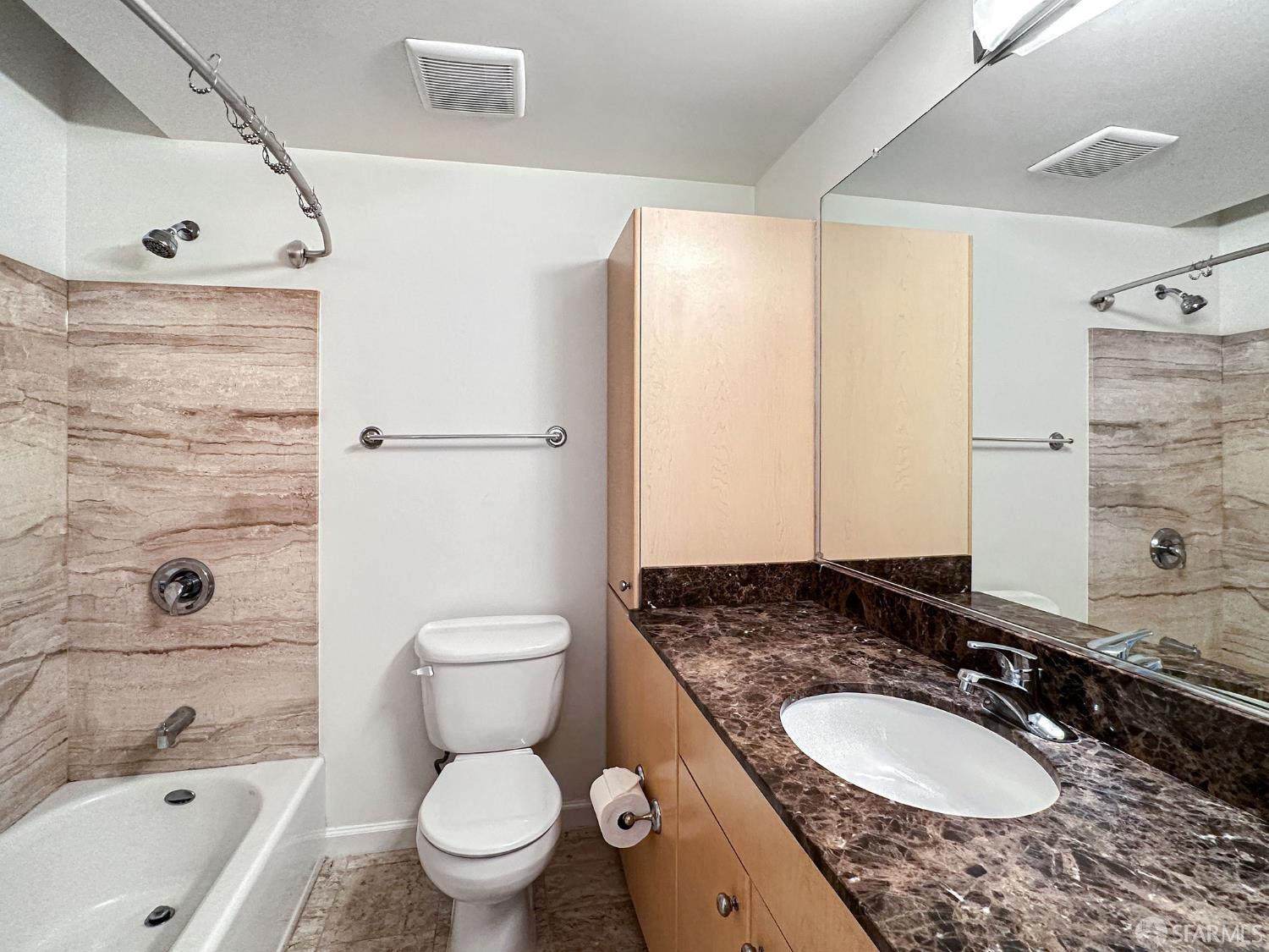 Detail Gallery Image 16 of 21 For 140 S Van Ness Ave #415,  San Francisco,  CA 94103 - 1 Beds | 1/1 Baths