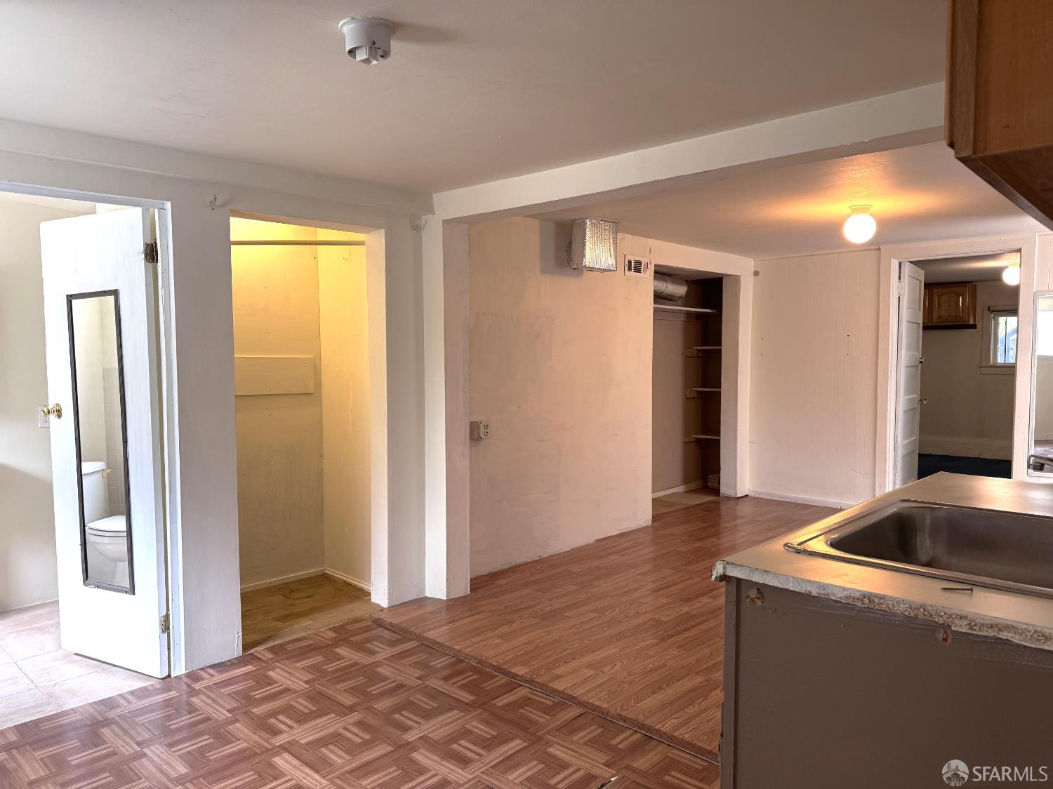 Detail Gallery Image 33 of 37 For 251 Tingley St, San Francisco,  CA 94112 - 3 Beds | 3 Baths
