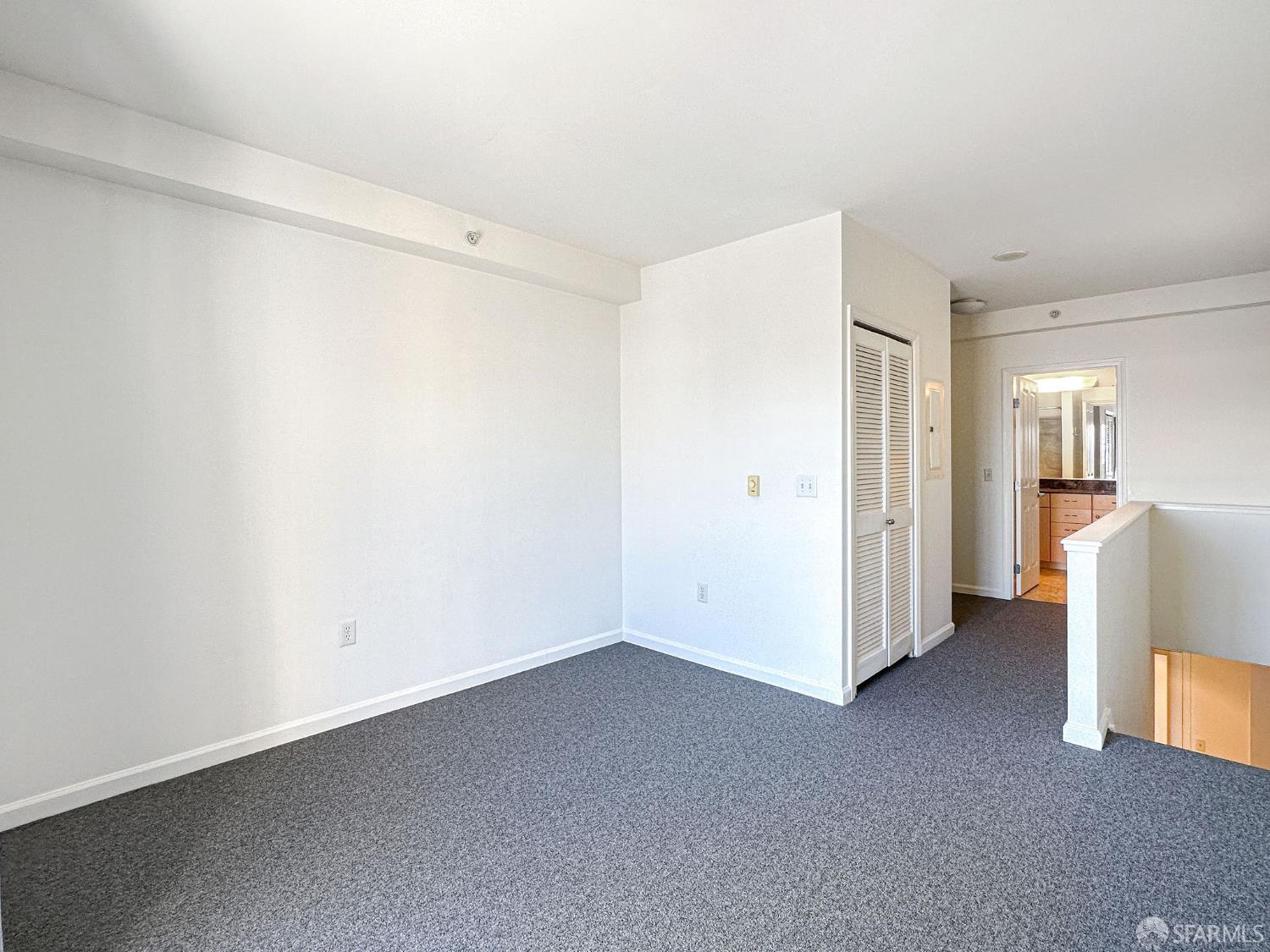 Detail Gallery Image 10 of 21 For 140 S Van Ness Ave #415,  San Francisco,  CA 94103 - 1 Beds | 1/1 Baths