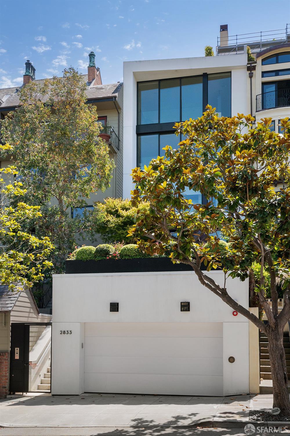 Detail Gallery Image 48 of 61 For 2833 Vallejo St, San Francisco,  CA 94123 - 5 Beds | 6/1 Baths