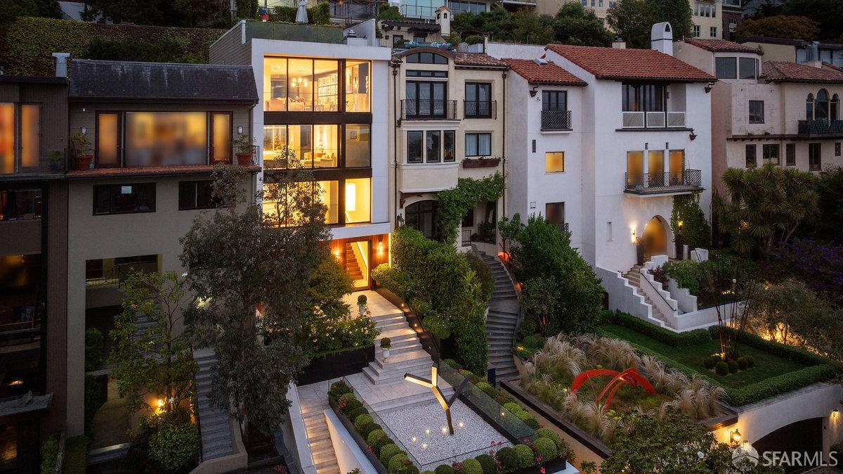 Detail Gallery Image 56 of 61 For 2833 Vallejo St, San Francisco,  CA 94123 - 5 Beds | 6/1 Baths