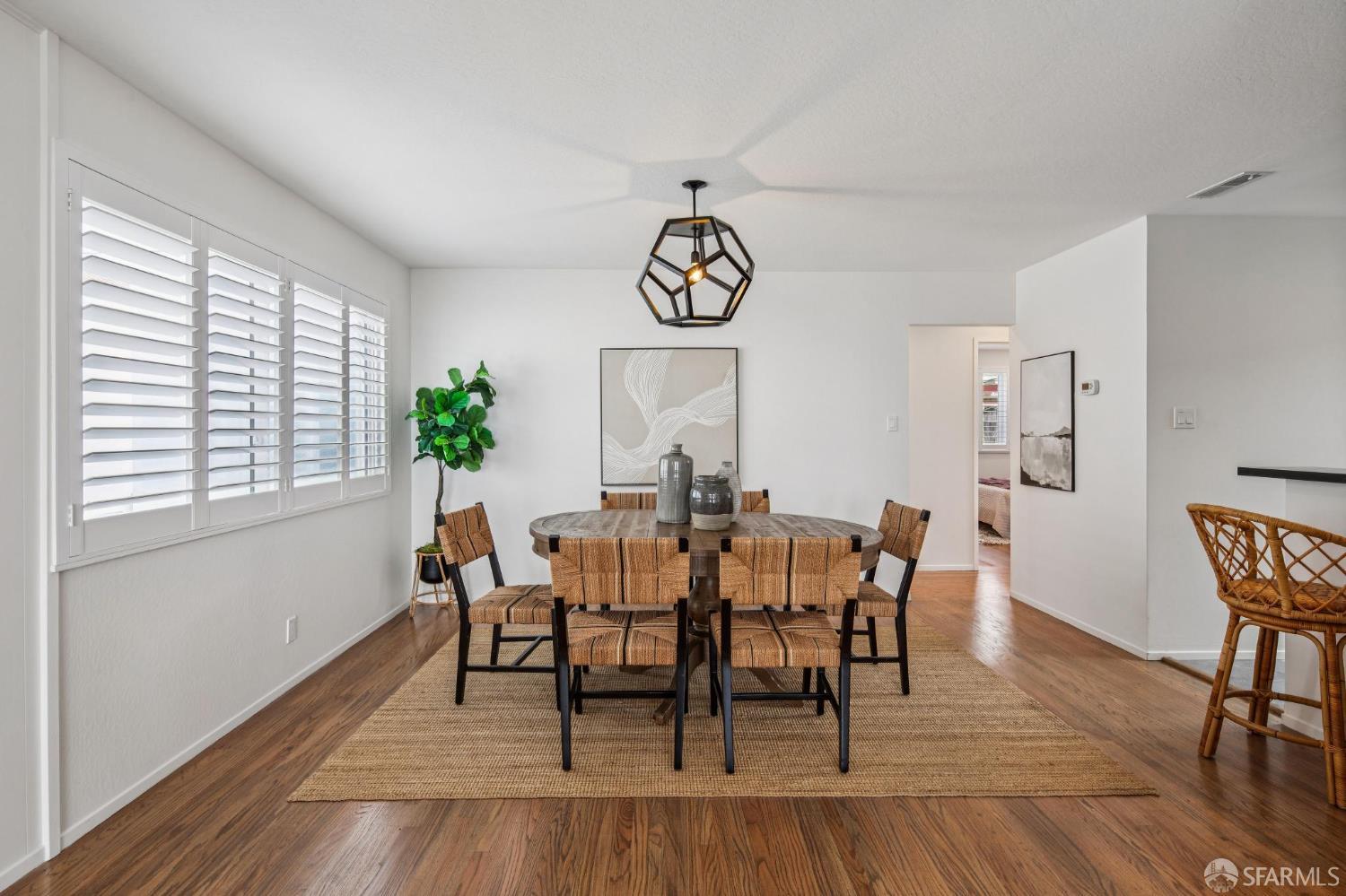 Detail Gallery Image 18 of 44 For 269 Beachview Ave, Pacifica,  CA 94044 - 3 Beds | 1 Baths