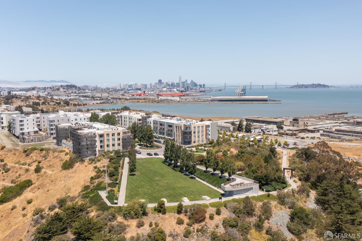 Detail Gallery Image 29 of 32 For 52 Innes Ct #309,  San Francisco,  CA 94124 - 2 Beds | 2 Baths