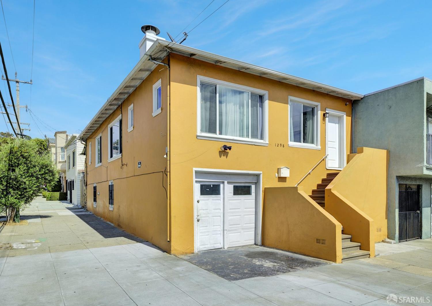 Detail Gallery Image 1 of 46 For 1298 Revere Ave, San Francisco,  CA 94124 - 3 Beds | 1 Baths