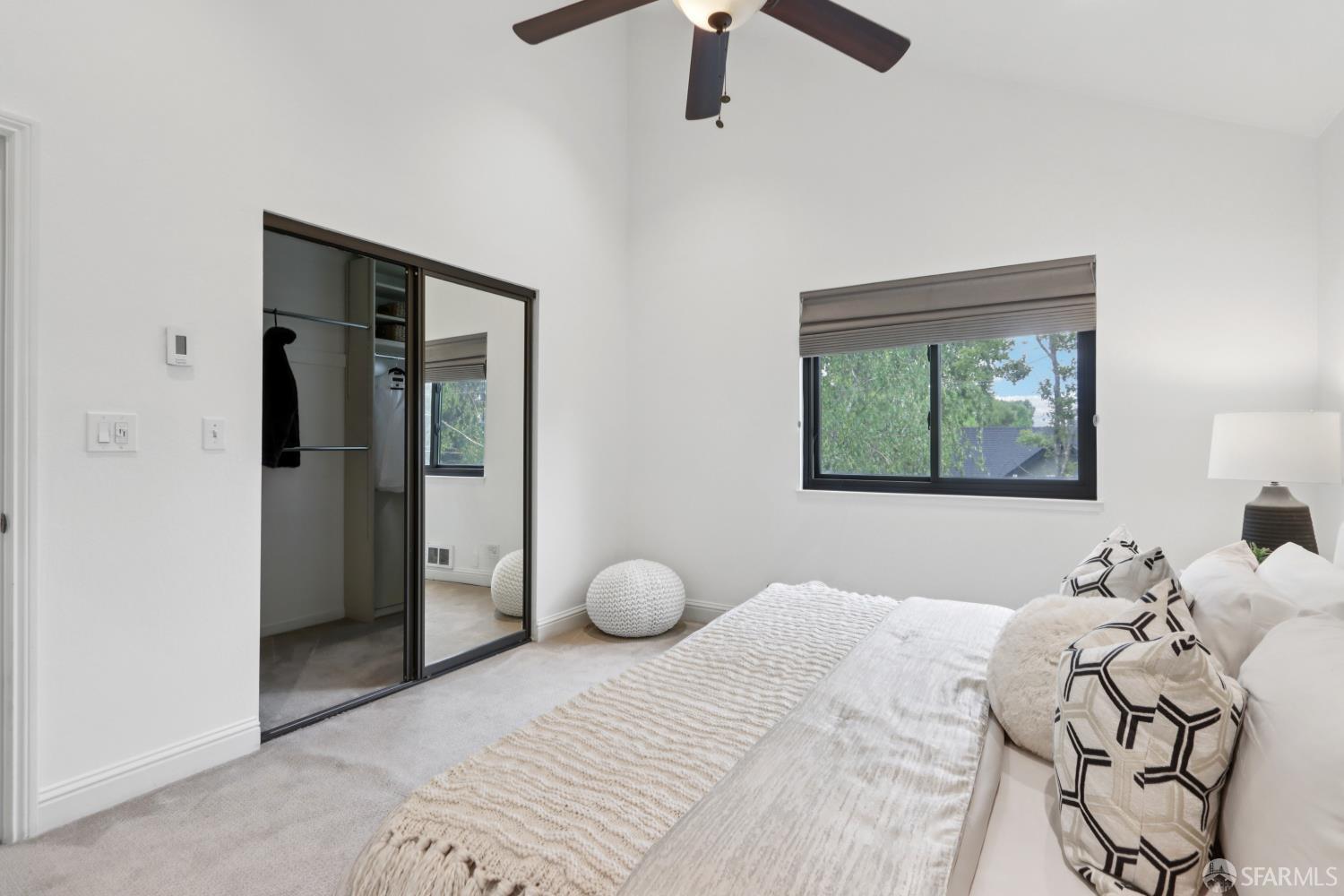 Detail Gallery Image 30 of 47 For 733 Fairfield Rd #8,  Burlingame,  CA 94010 - 2 Beds | 2/1 Baths
