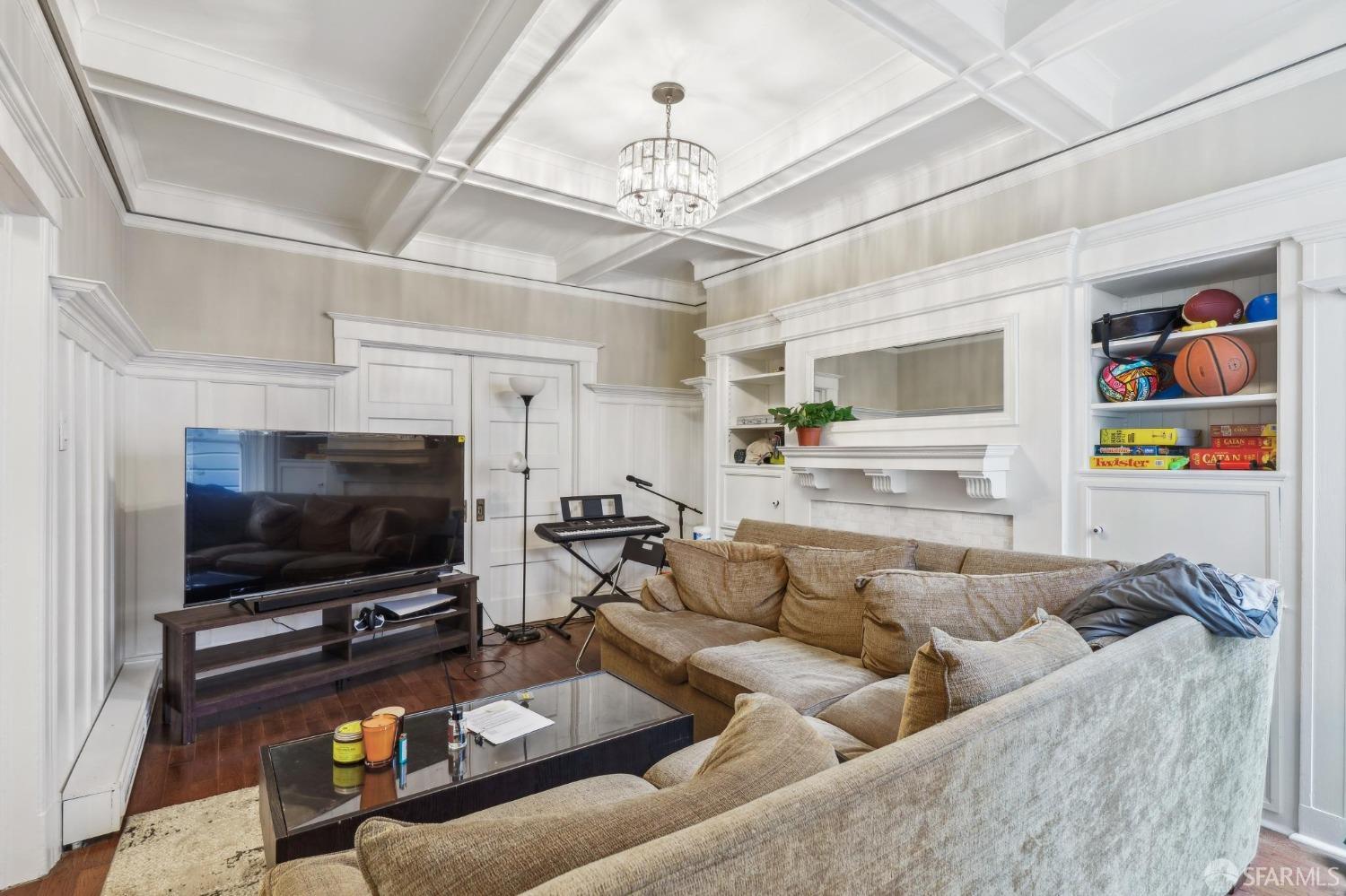 Detail Gallery Image 34 of 51 For 817 Oak St, San Francisco,  CA 94117 - – Beds | – Baths