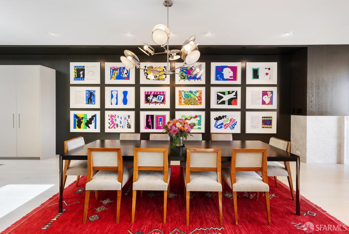 Detail Gallery Image 12 of 61 For 2833 Vallejo St, San Francisco,  CA 94123 - 5 Beds | 6/1 Baths