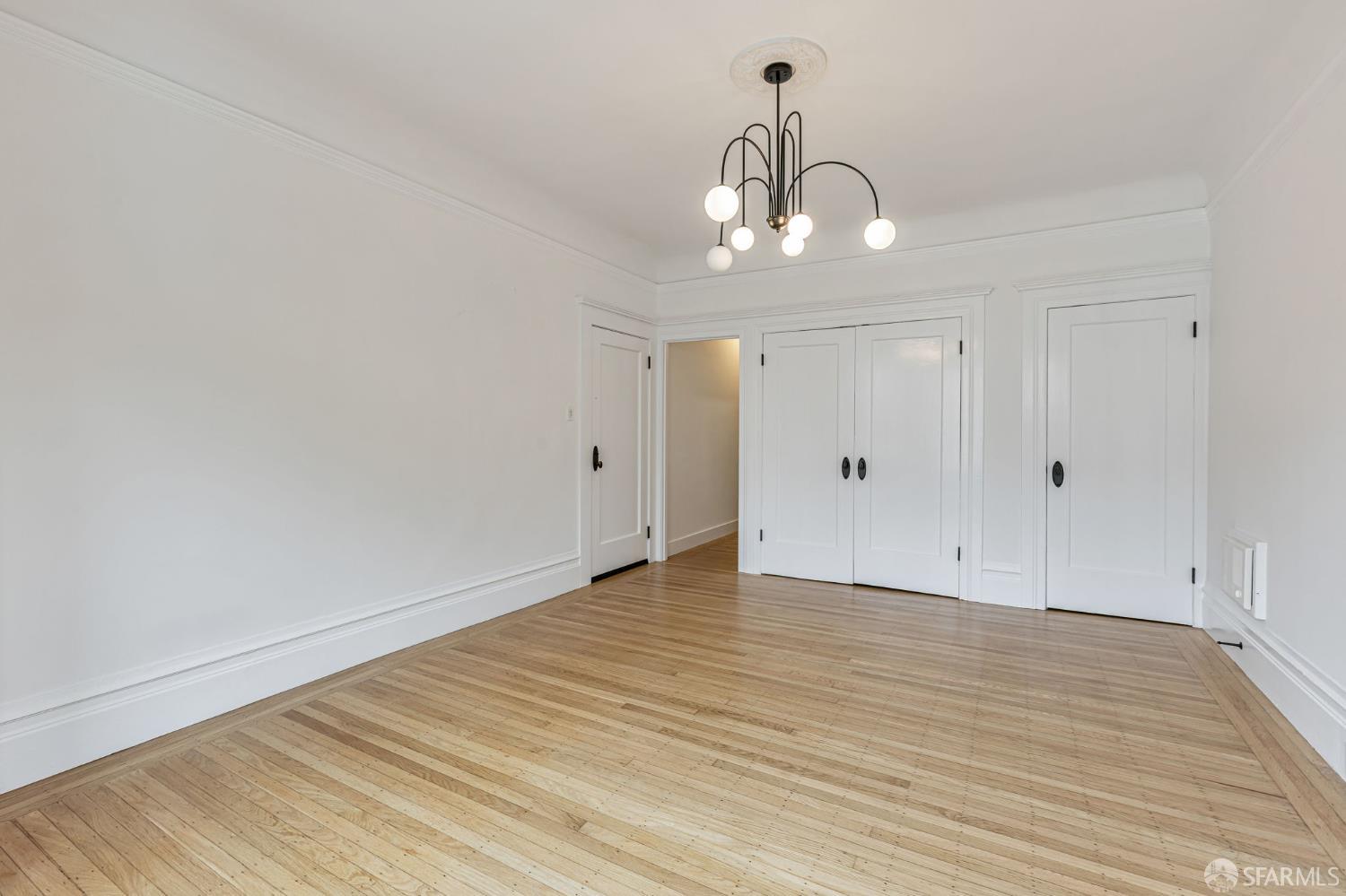 Photo #7: 425073083 Listing: Photo #7