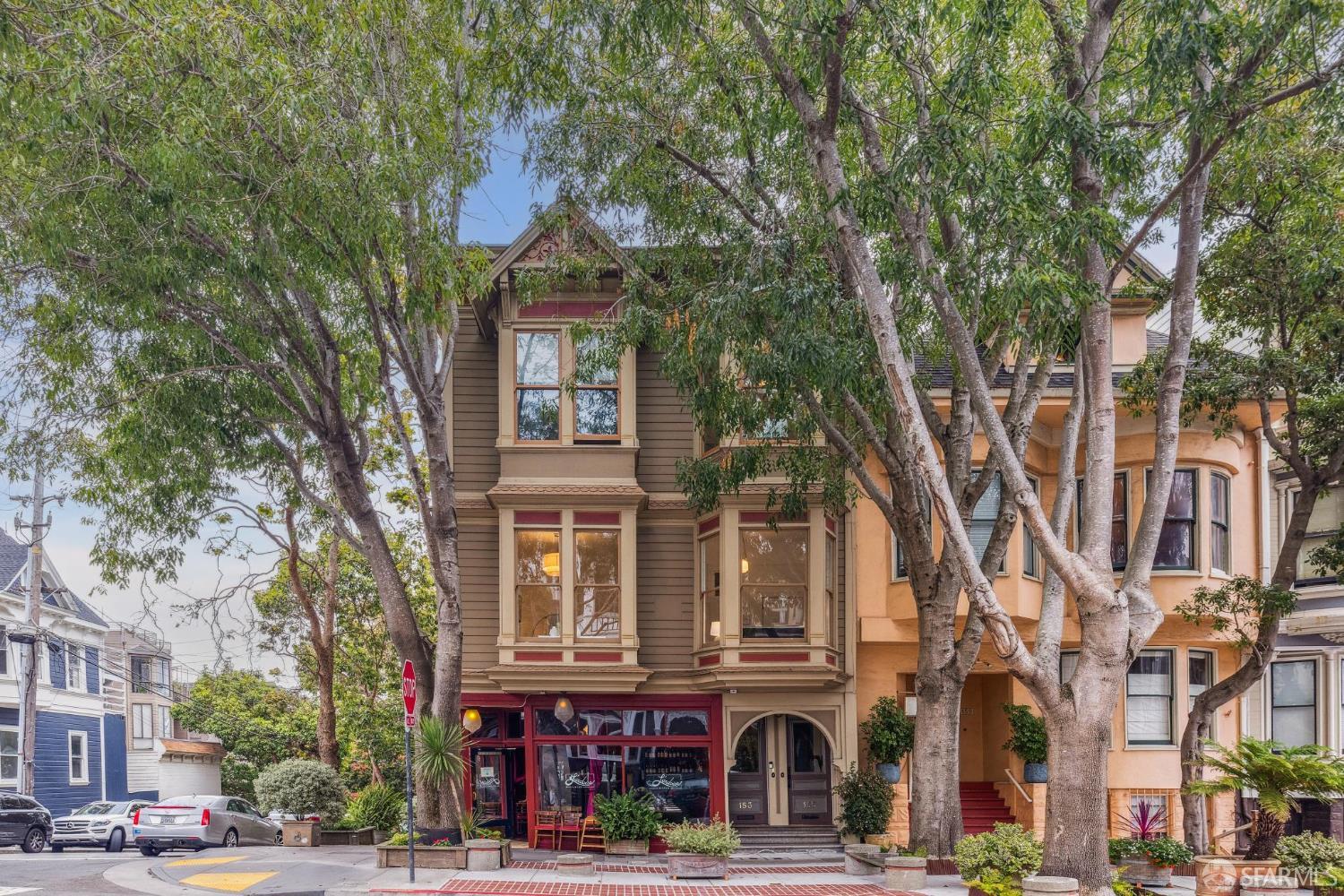 Detail Gallery Image 27 of 28 For 153 Noe St, San Francisco,  CA 94114 - 4 Beds | 2 Baths