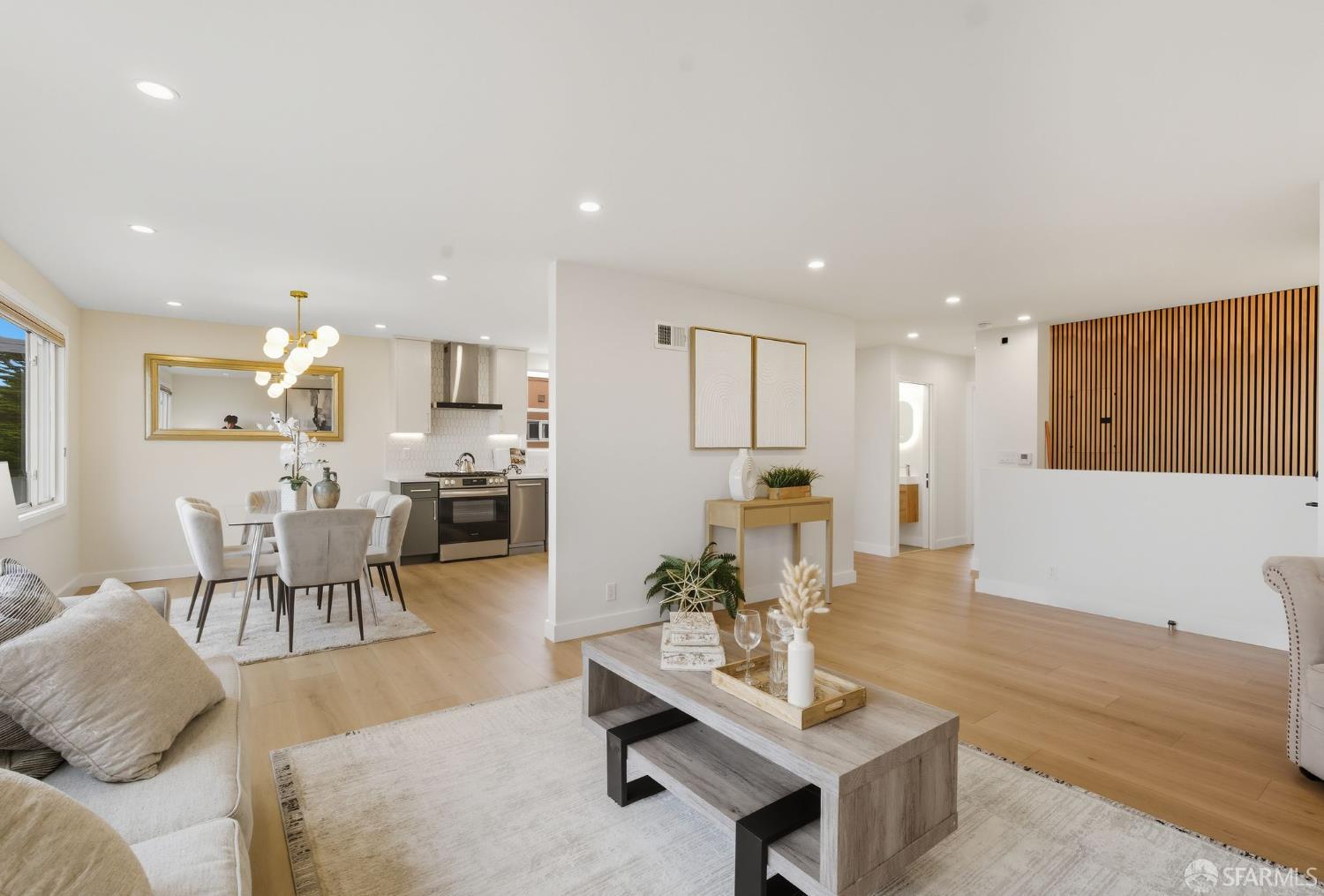 Detail Gallery Image 8 of 78 For 81 Skyview Way, San Francisco,  CA 94131 - 4 Beds | 2/1 Baths