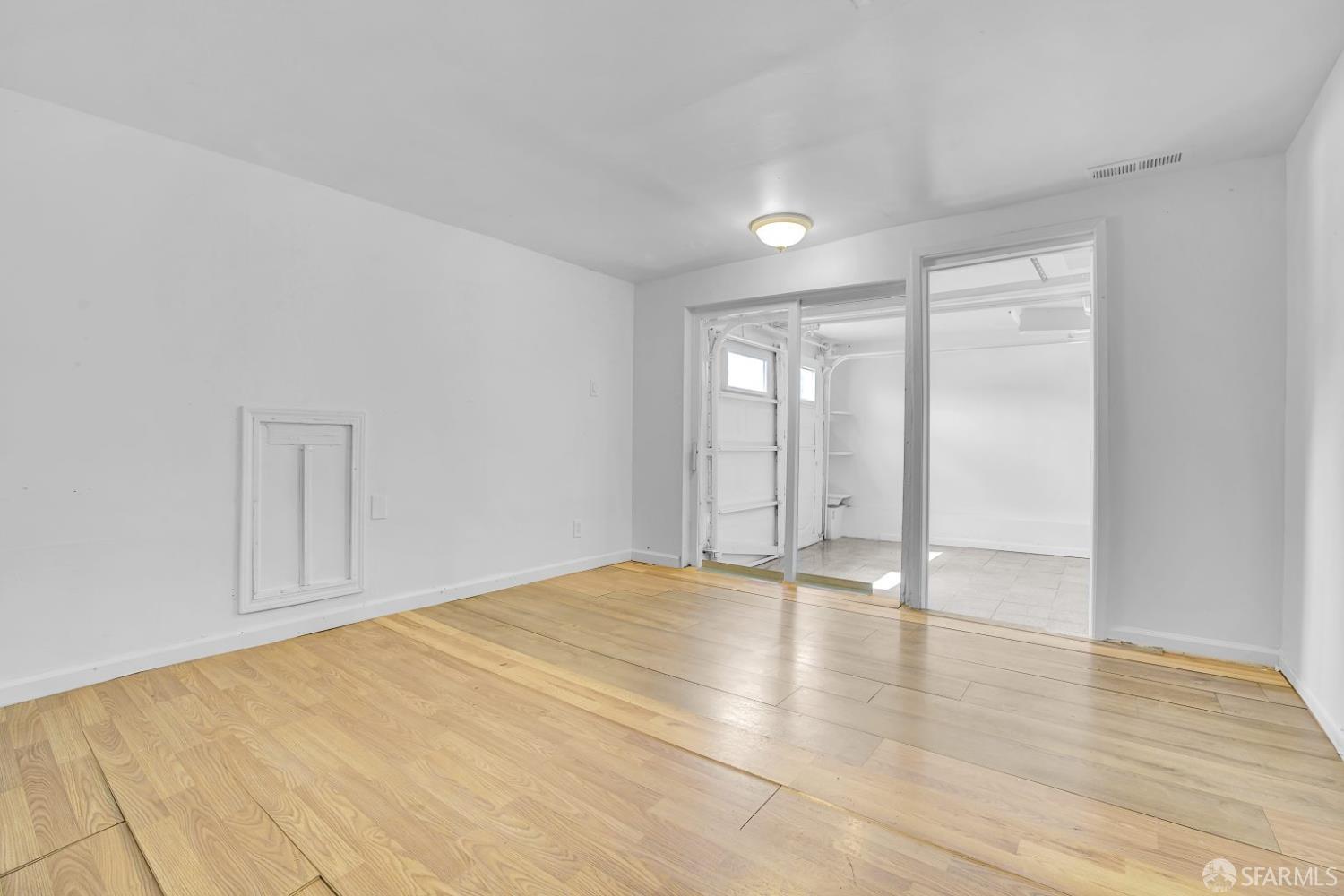 Detail Gallery Image 15 of 46 For 1298 Revere Ave, San Francisco,  CA 94124 - 3 Beds | 1 Baths
