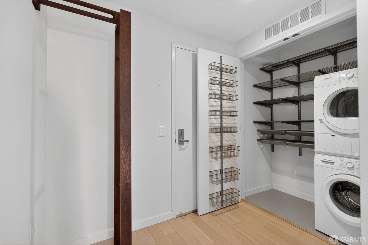 Detail Gallery Image 18 of 32 For 52 Innes Ct #309,  San Francisco,  CA 94124 - 2 Beds | 2 Baths