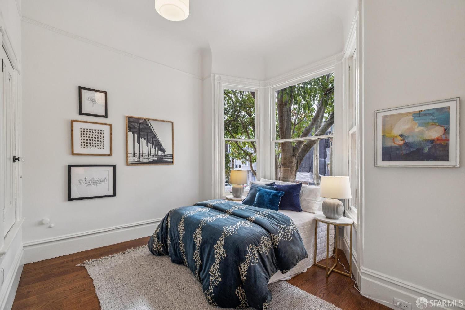 Detail Gallery Image 17 of 28 For 153 Noe St, San Francisco,  CA 94114 - 4 Beds | 2 Baths