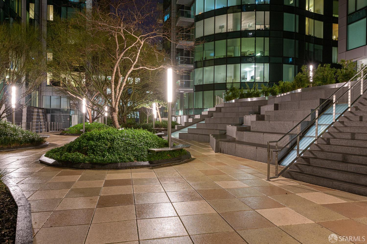 Detail Gallery Image 9 of 29 For 318 Spear St 4e,  San Francisco,  CA 94105 - 1 Beds | 1 Baths