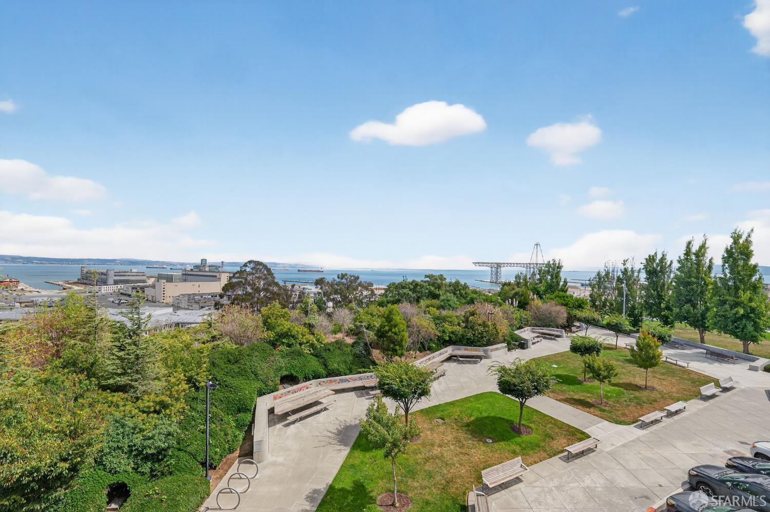 Detail Gallery Image 20 of 32 For 52 Innes Ct #309,  San Francisco,  CA 94124 - 2 Beds | 2 Baths