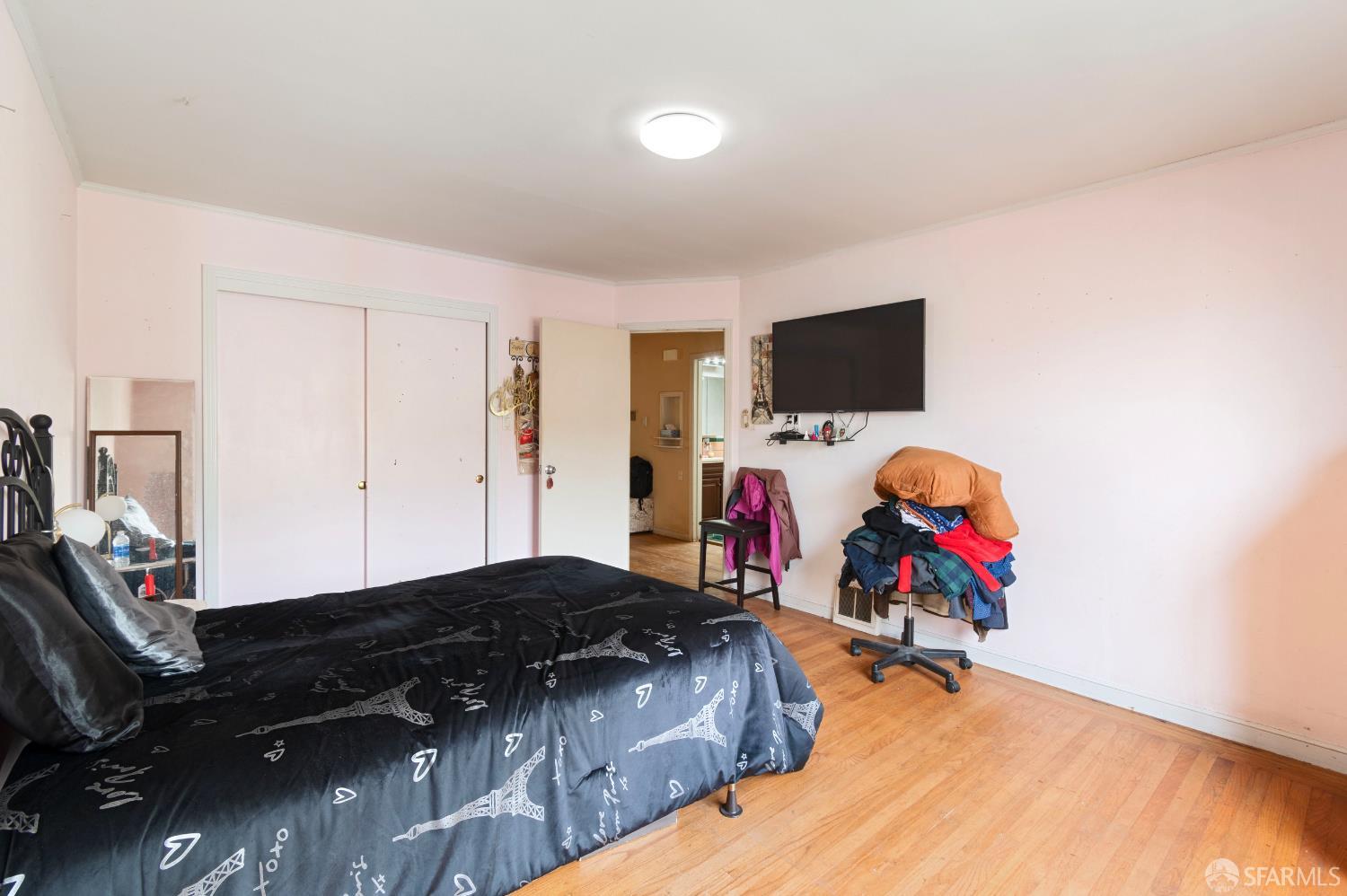 Detail Gallery Image 11 of 29 For 1636 Bacon St, San Francisco,  CA 94134 - 2 Beds | 1 Baths