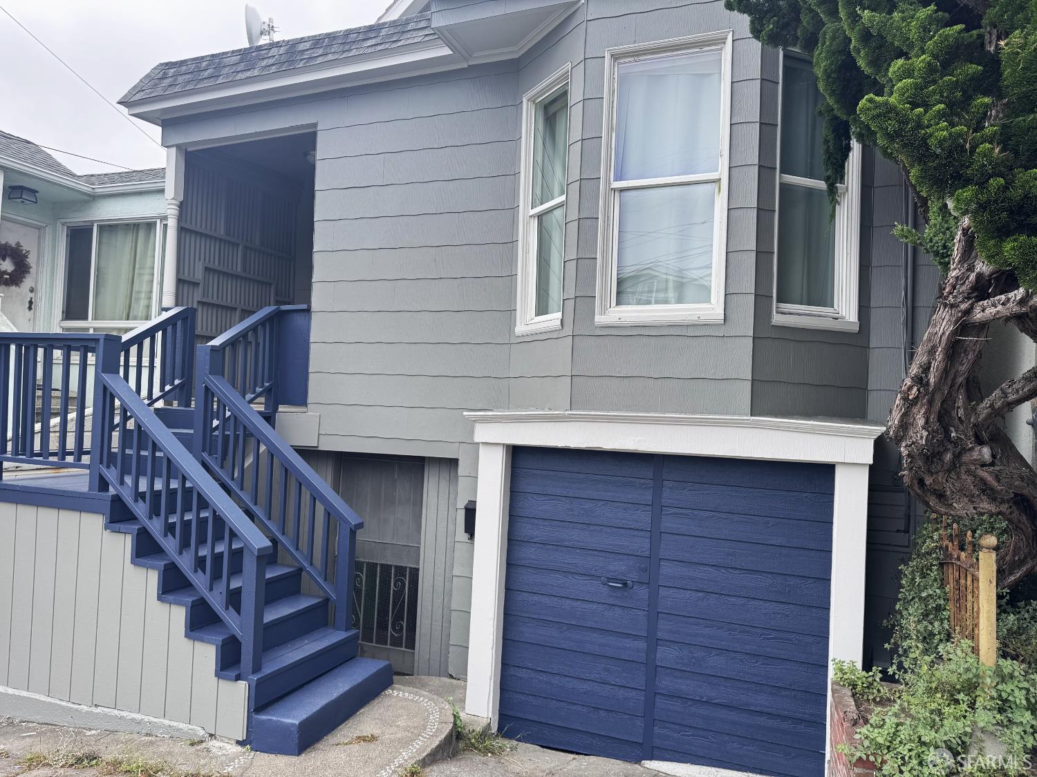 Detail Gallery Image 5 of 37 For 251 Tingley St, San Francisco,  CA 94112 - 3 Beds | 3 Baths