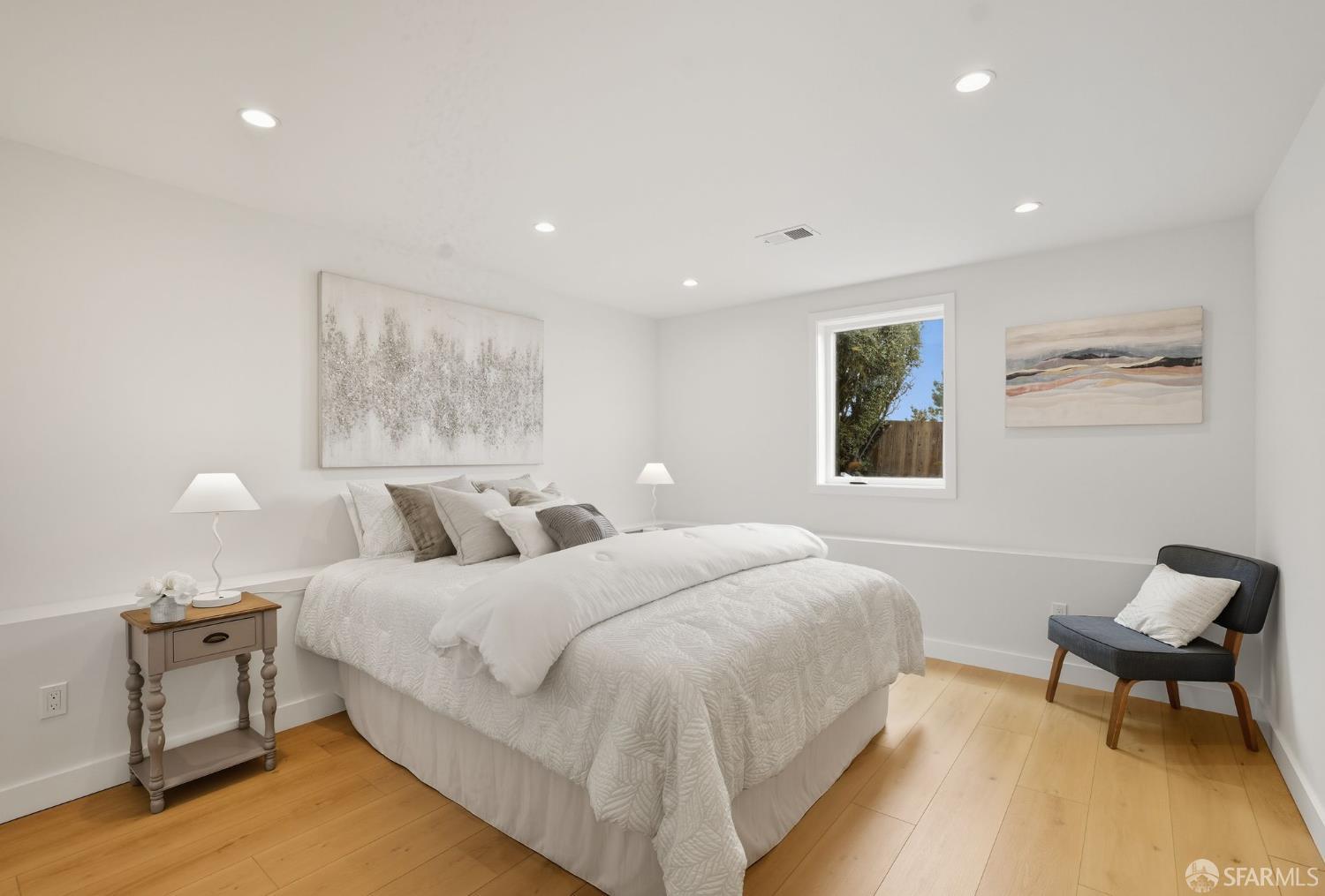 Detail Gallery Image 32 of 78 For 81 Skyview Way, San Francisco,  CA 94131 - 4 Beds | 2/1 Baths