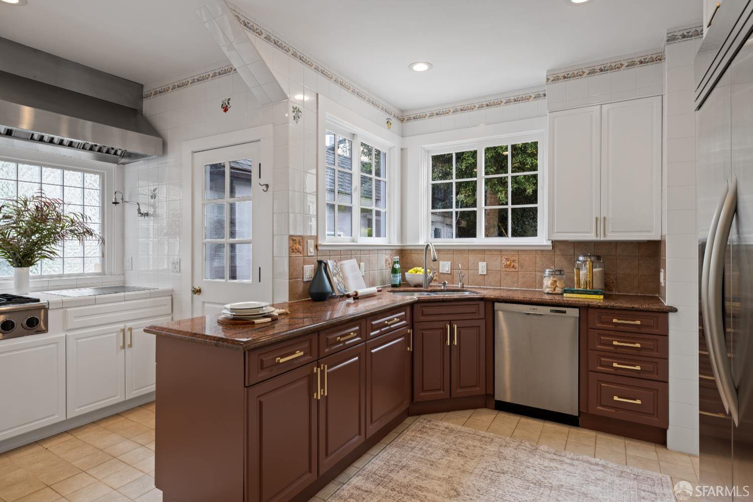 Detail Gallery Image 20 of 64 For 73 Santa Paula Ave, San Francisco,  CA 94127 - 3 Beds | 4/1 Baths