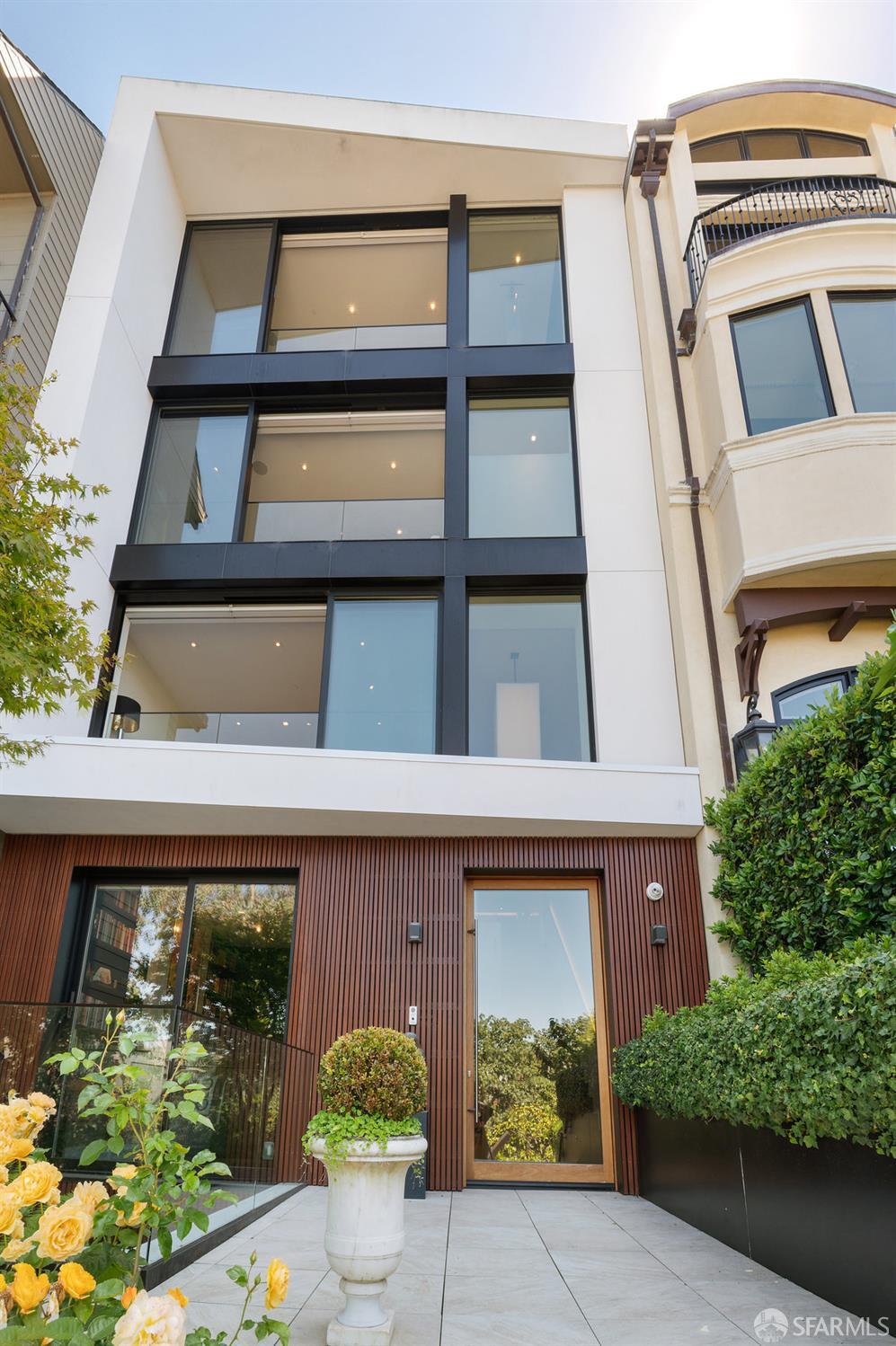 Detail Gallery Image 49 of 61 For 2833 Vallejo St, San Francisco,  CA 94123 - 5 Beds | 6/1 Baths