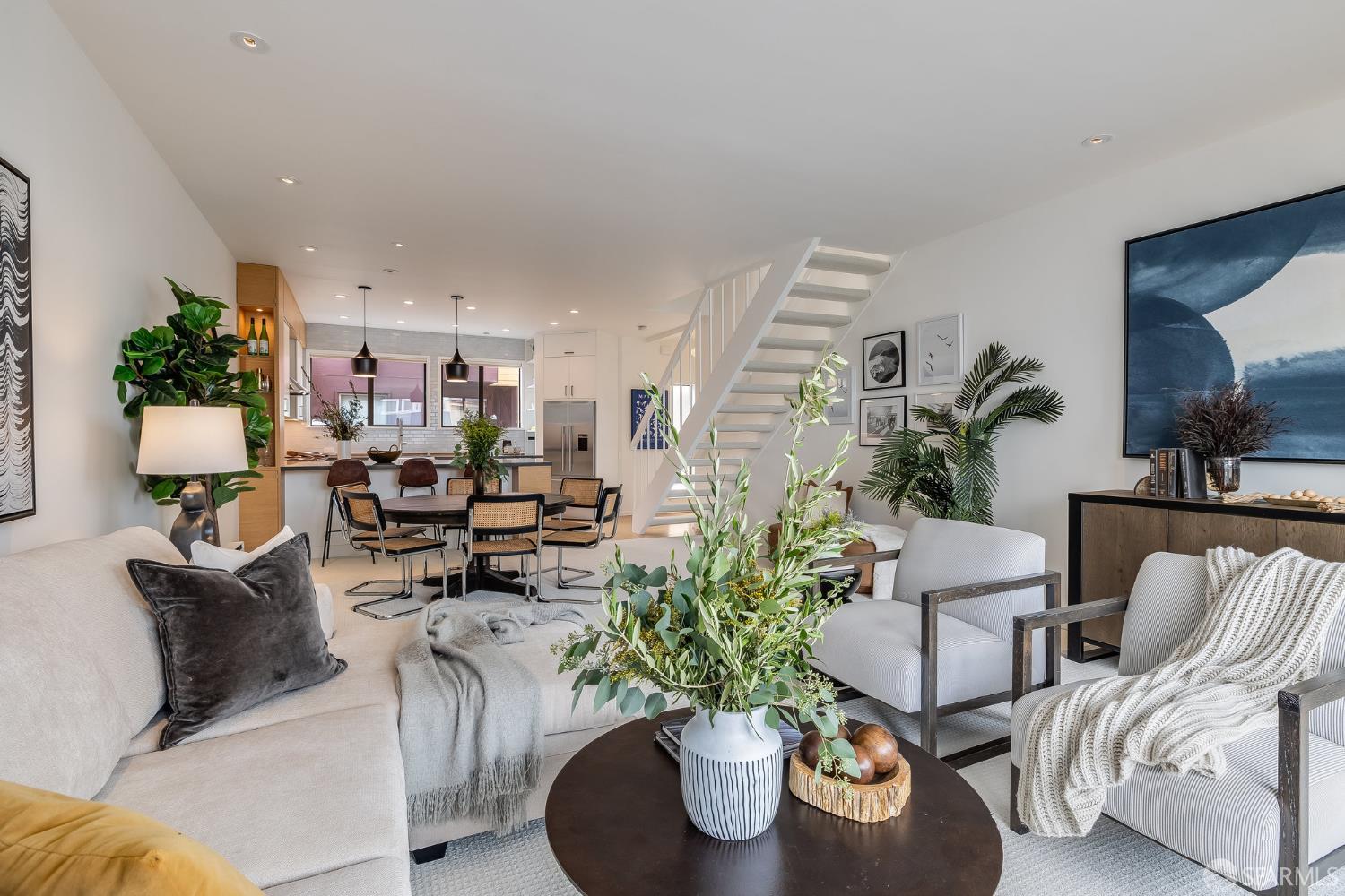 Detail Gallery Image 6 of 66 For 370 Church St #G,  San Francisco,  CA 94114 - 2 Beds | 2 Baths