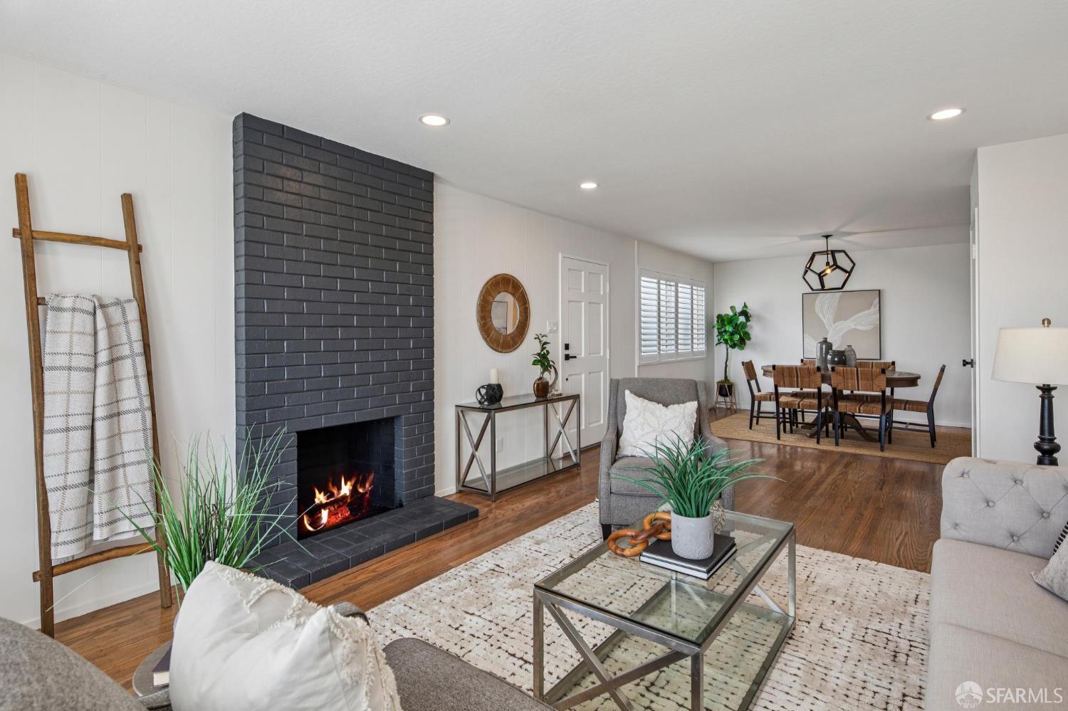 Detail Gallery Image 15 of 44 For 269 Beachview Ave, Pacifica,  CA 94044 - 3 Beds | 1 Baths