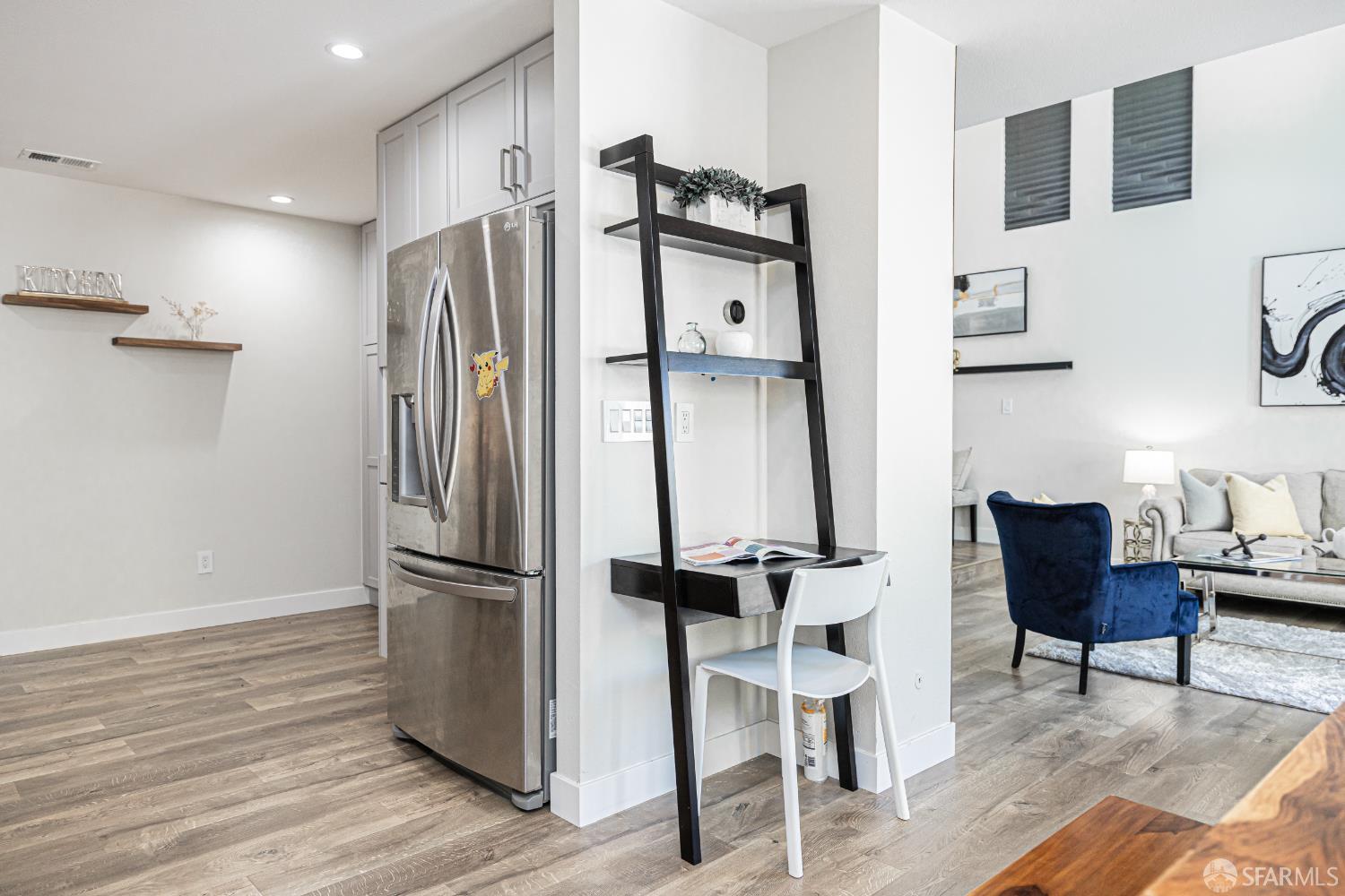 Detail Gallery Image 9 of 27 For 187 Waterford Meadow Ct, Milpitas,  CA 95035 - 3 Beds | 2/1 Baths