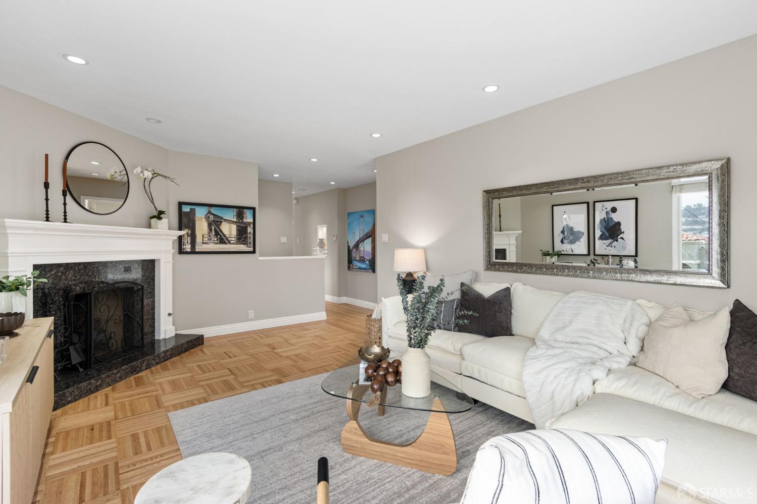 Detail Gallery Image 11 of 51 For 494 La Grande Ave, San Francisco,  CA 94112 - 3 Beds | 1 Baths