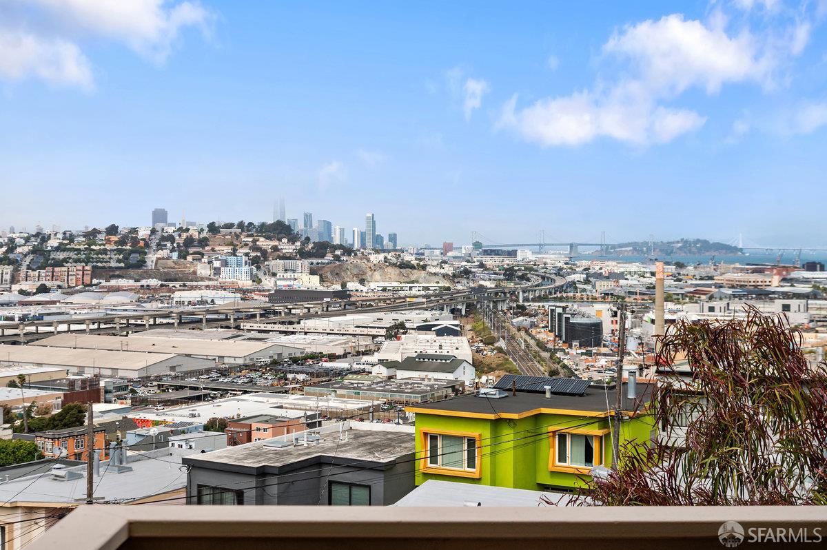 Detail Gallery Image 28 of 50 For 200 Bayview Cir, San Francisco,  CA 94124 - 3 Beds | 2/1 Baths