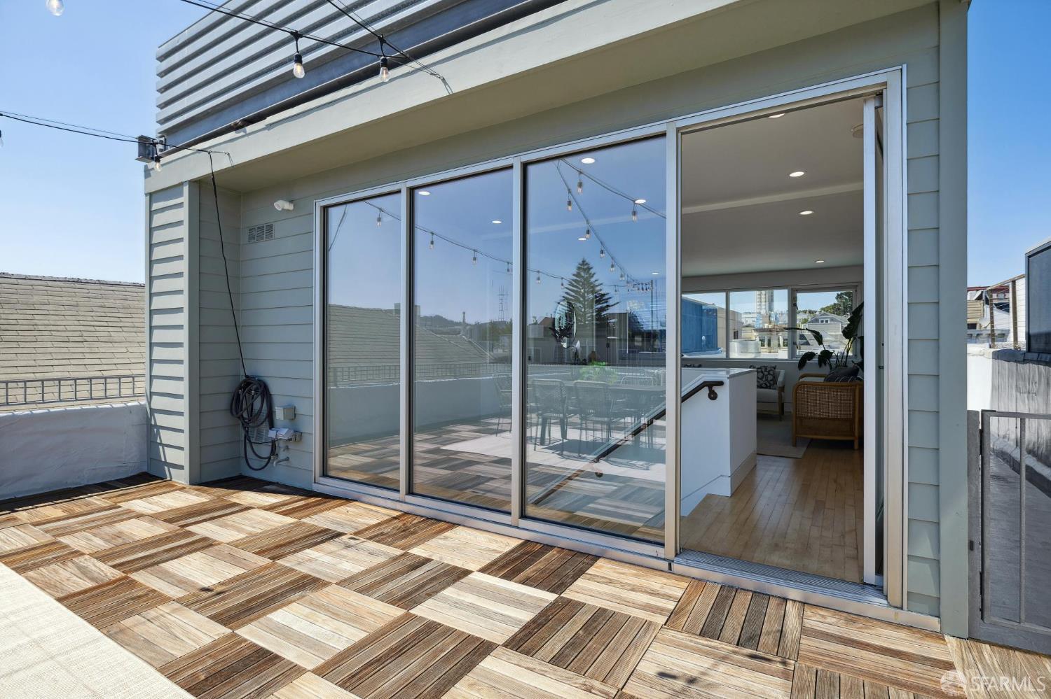 Detail Gallery Image 63 of 80 For 2232 Bush St, San Francisco,  CA 94115 - 3 Beds | 3/1 Baths