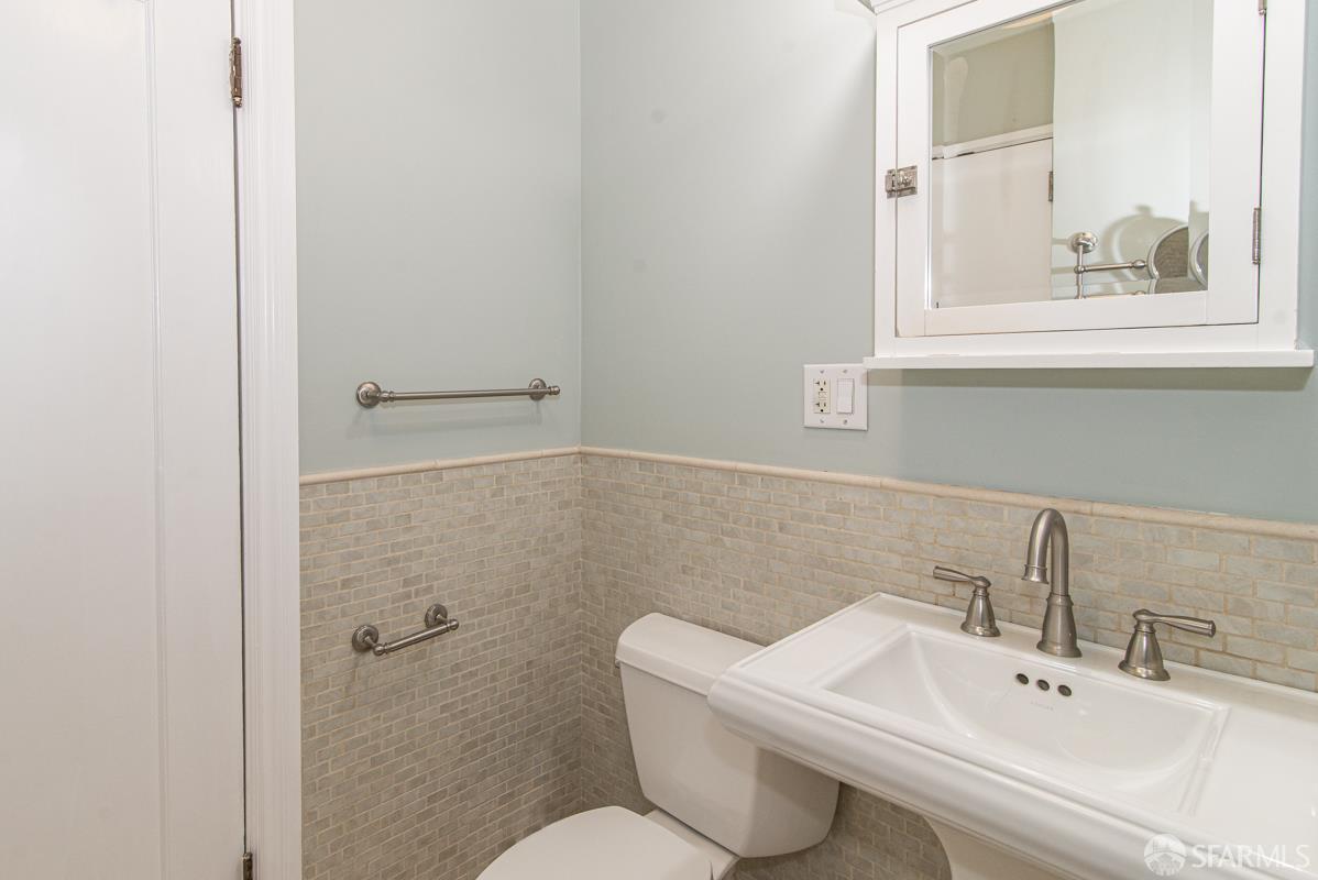 Photo #18: 425064461 Listing: Photo #18