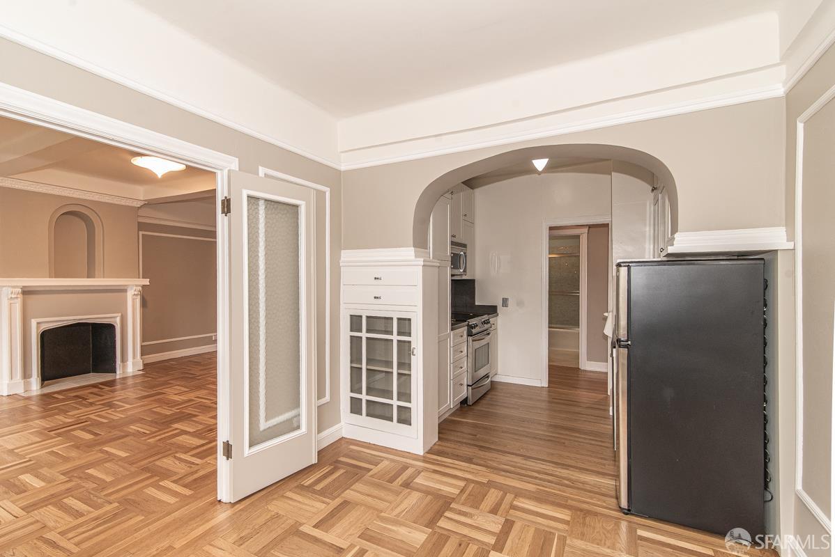 Photo #8: 425064461 Listing: Photo #8