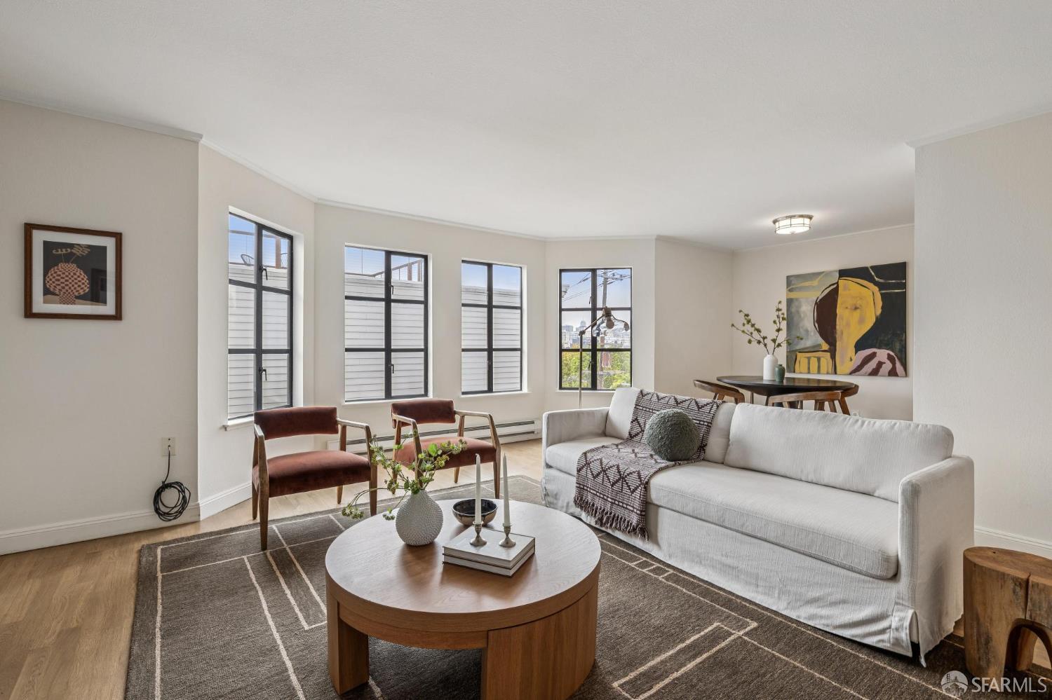 Detail Gallery Image 3 of 32 For 700 Fell St #5,  San Francisco,  CA 94117 - 2 Beds | 2 Baths