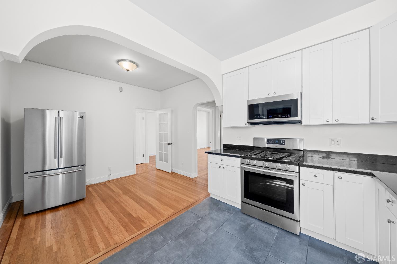 Detail Gallery Image 21 of 37 For 59 Collingwood St, San Francisco,  CA 94114 - – Beds | – Baths