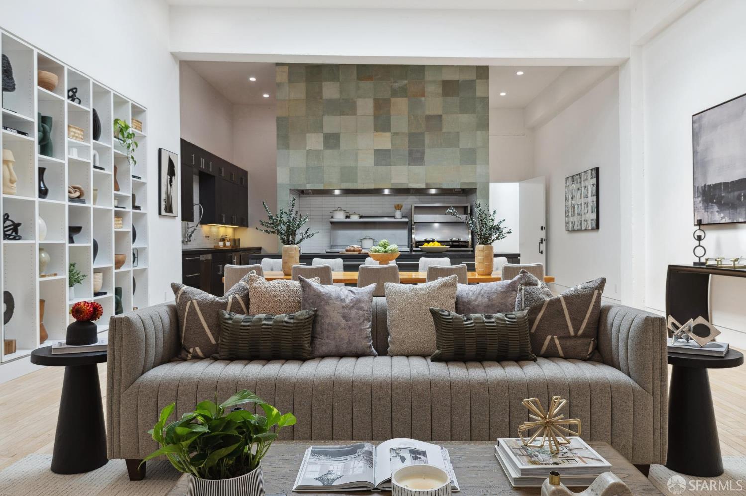Detail Gallery Image 12 of 80 For 2232 Bush St, San Francisco,  CA 94115 - 3 Beds | 3/1 Baths