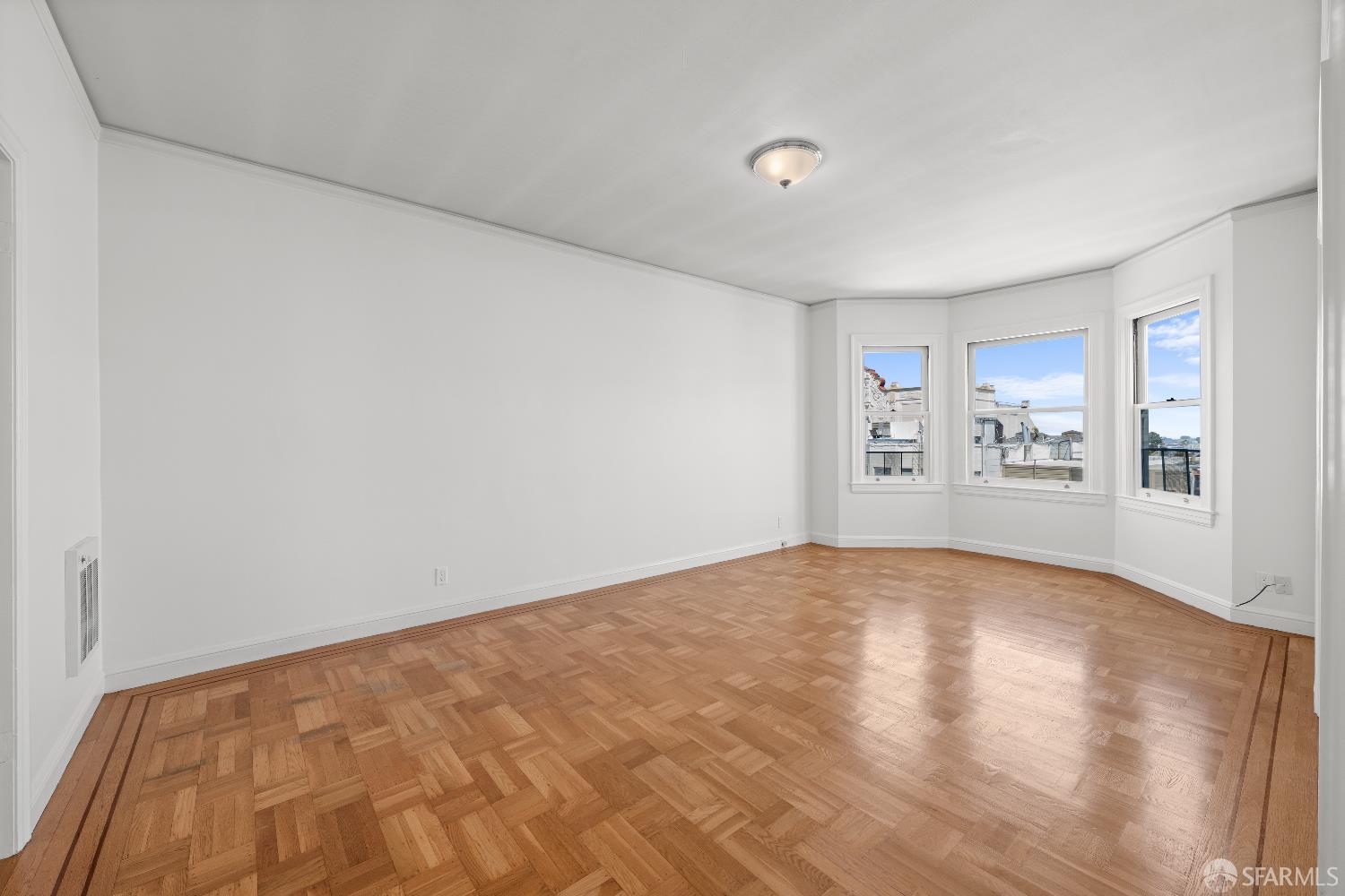Detail Gallery Image 14 of 37 For 59 Collingwood St, San Francisco,  CA 94114 - – Beds | – Baths