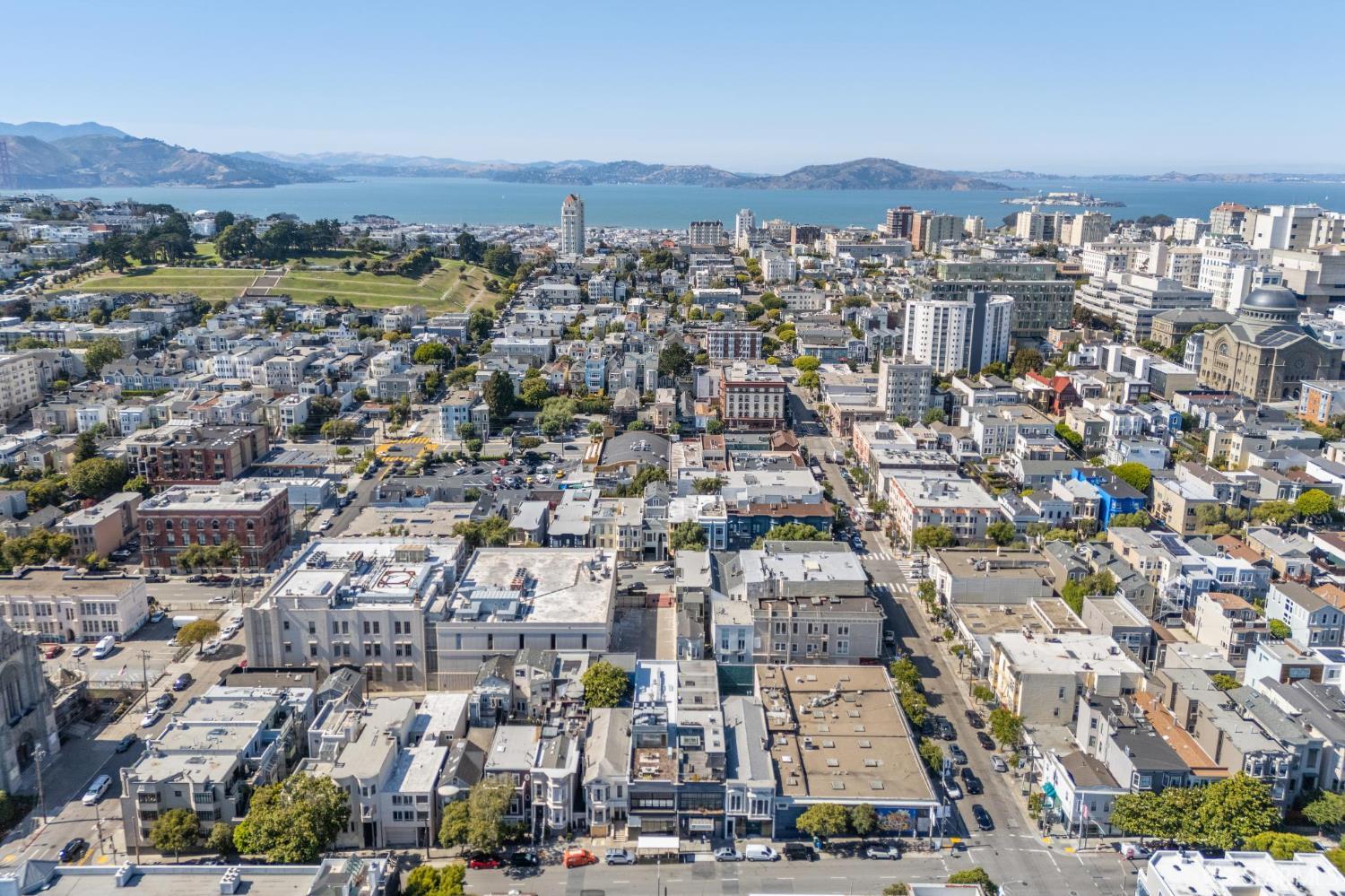 Detail Gallery Image 76 of 80 For 2232 Bush St, San Francisco,  CA 94115 - 3 Beds | 3/1 Baths