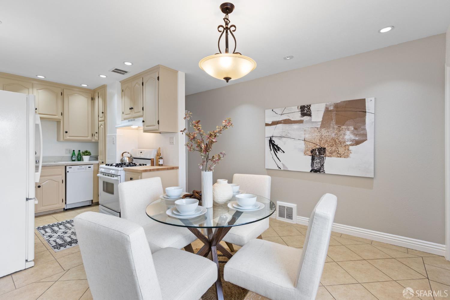 Detail Gallery Image 15 of 51 For 494 La Grande Ave, San Francisco,  CA 94112 - 3 Beds | 1 Baths